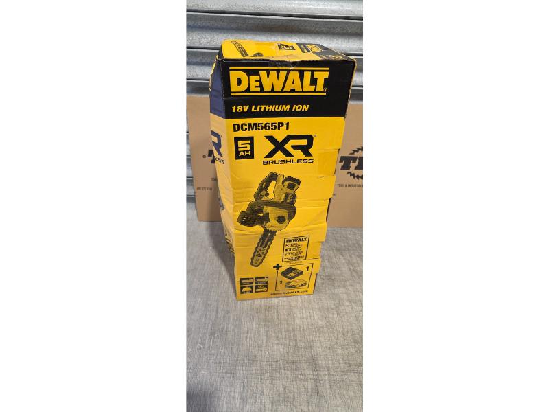 DEWALT 18V 30CM Chainsaw - 1 x 5.0Ah