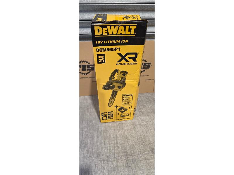 DEWALT 18V 30CM Chainsaw - 1 x 5.0Ah