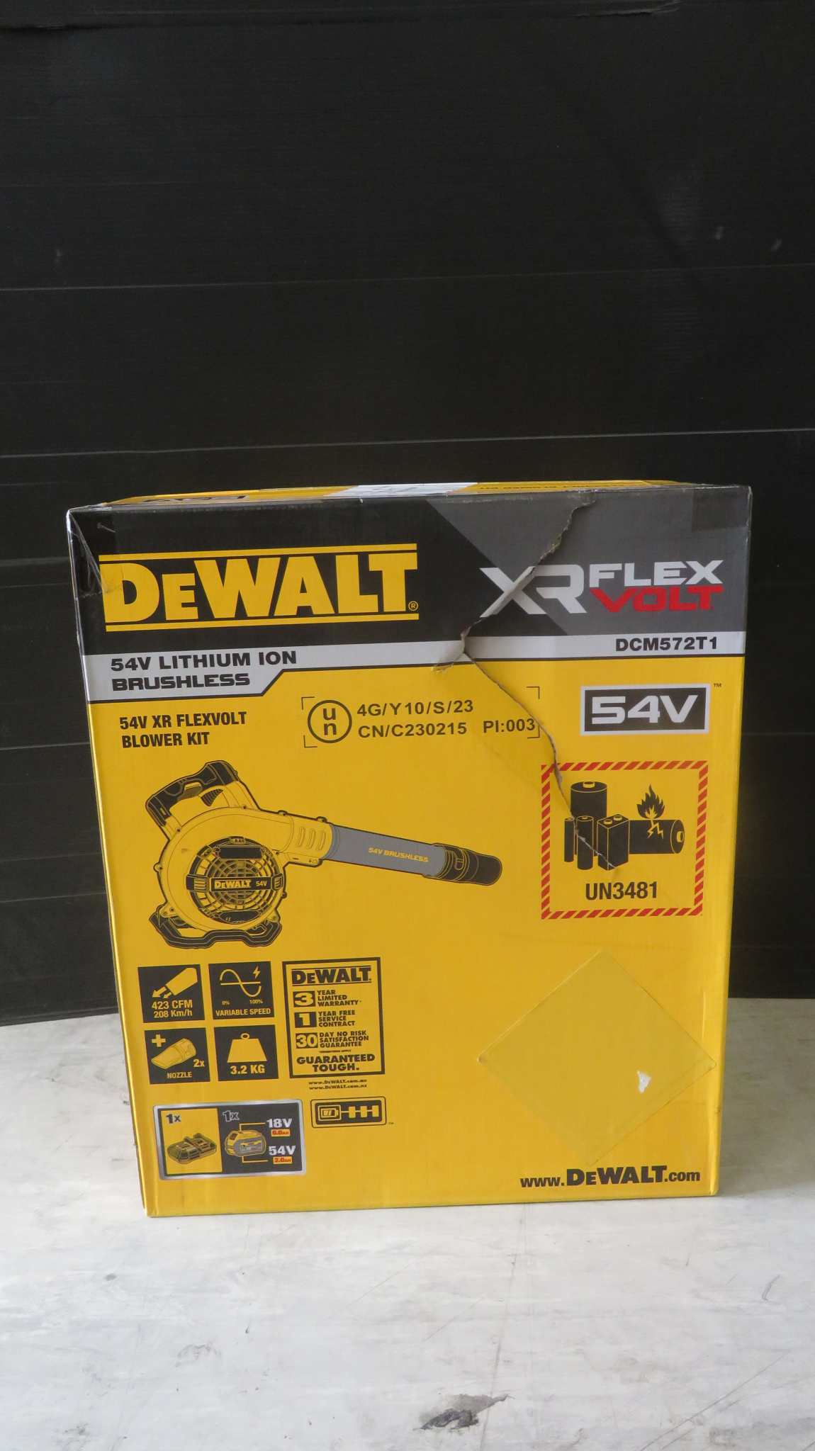 DEWALT XR Landscape FV Handheld Blower