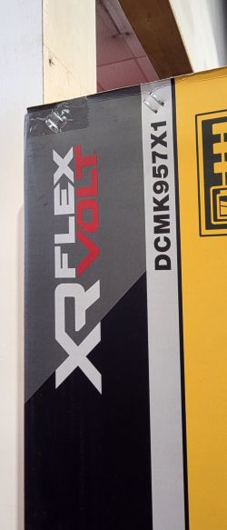 Dewalt 54V XR OUTDOOR 3 PIECE COMBO KIT 9AH