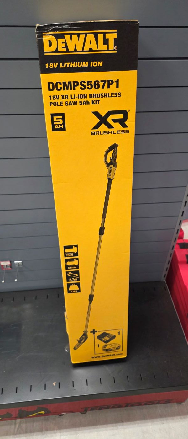 DW XR Landscape 18V Pole Saw Kit with 5.0Ah
