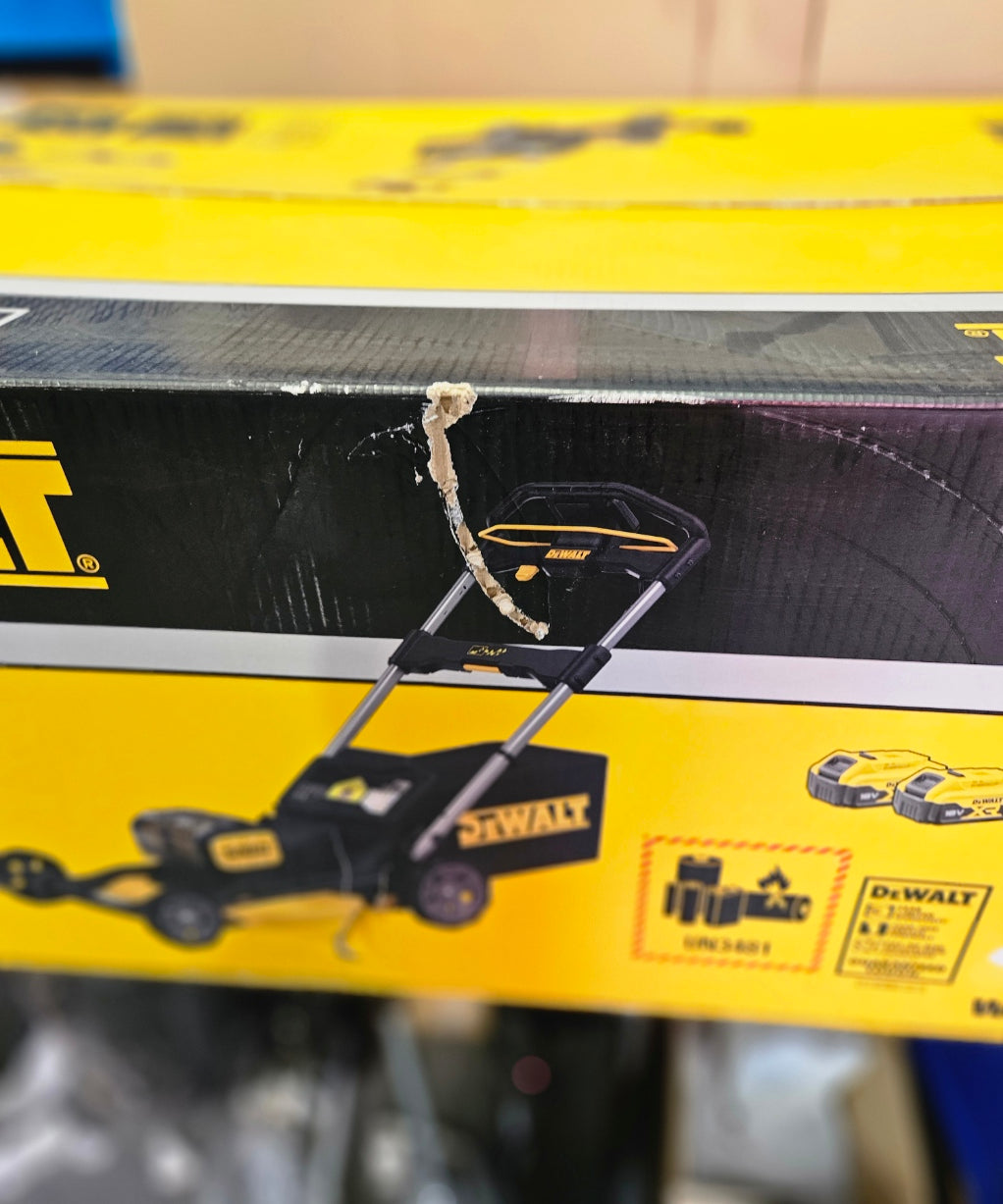 DeWALT 2 x18V XR 21" Push Mower - 5.0Ah Kit