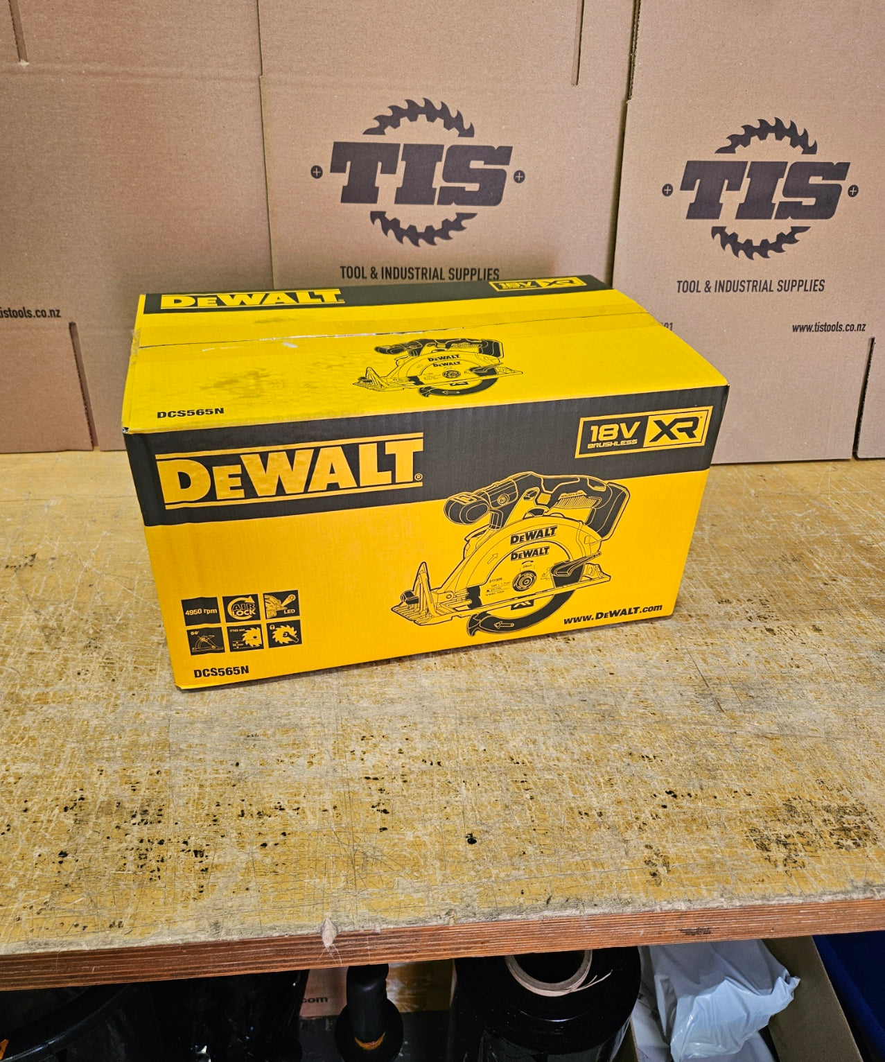 DeWALT XR Cordless Circular Saw 18V 165mm Bare