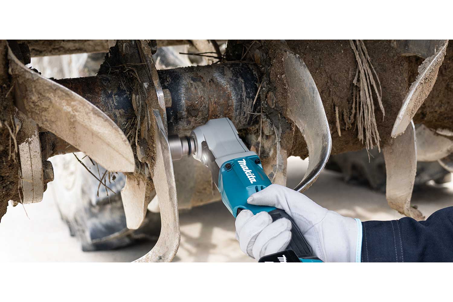 Makita LXT 1/2" Angle Wrench DTNT Pin