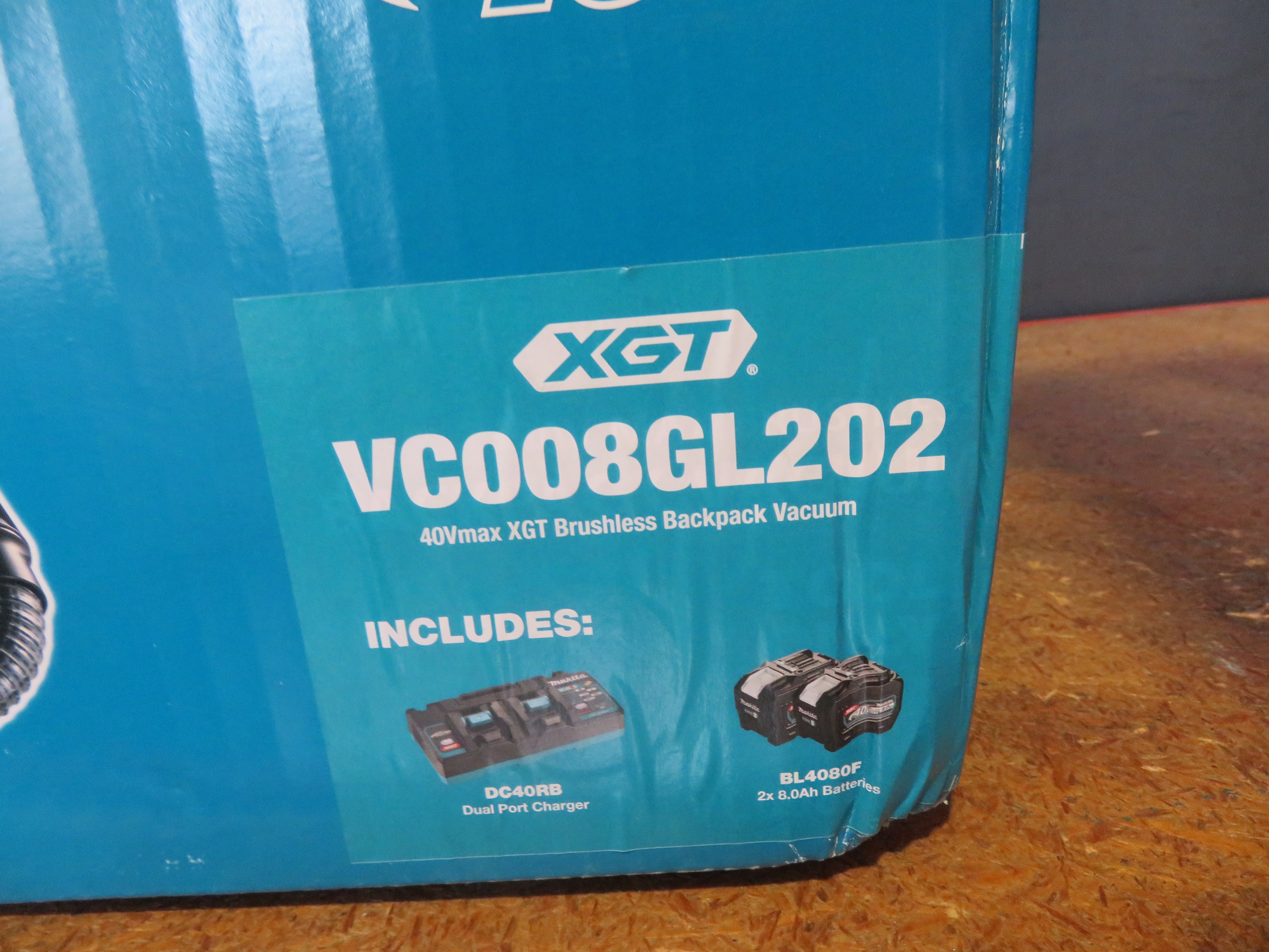 Makita 40Vmax Xgt Brushless Backpack Vacuum Kit - 28mm Hose