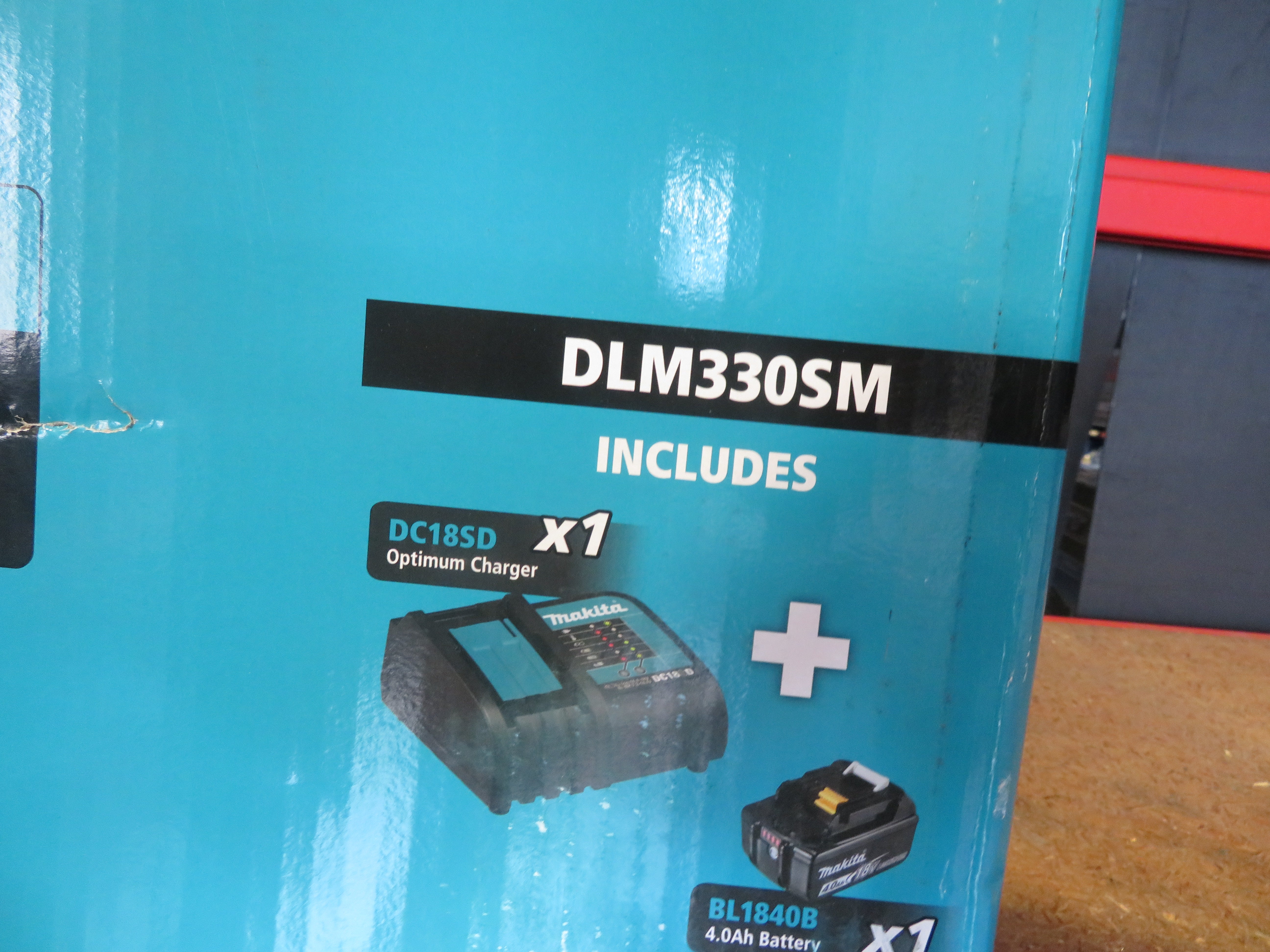 Makita 18V LXT LAWN MOWER 330mm 1x4ah