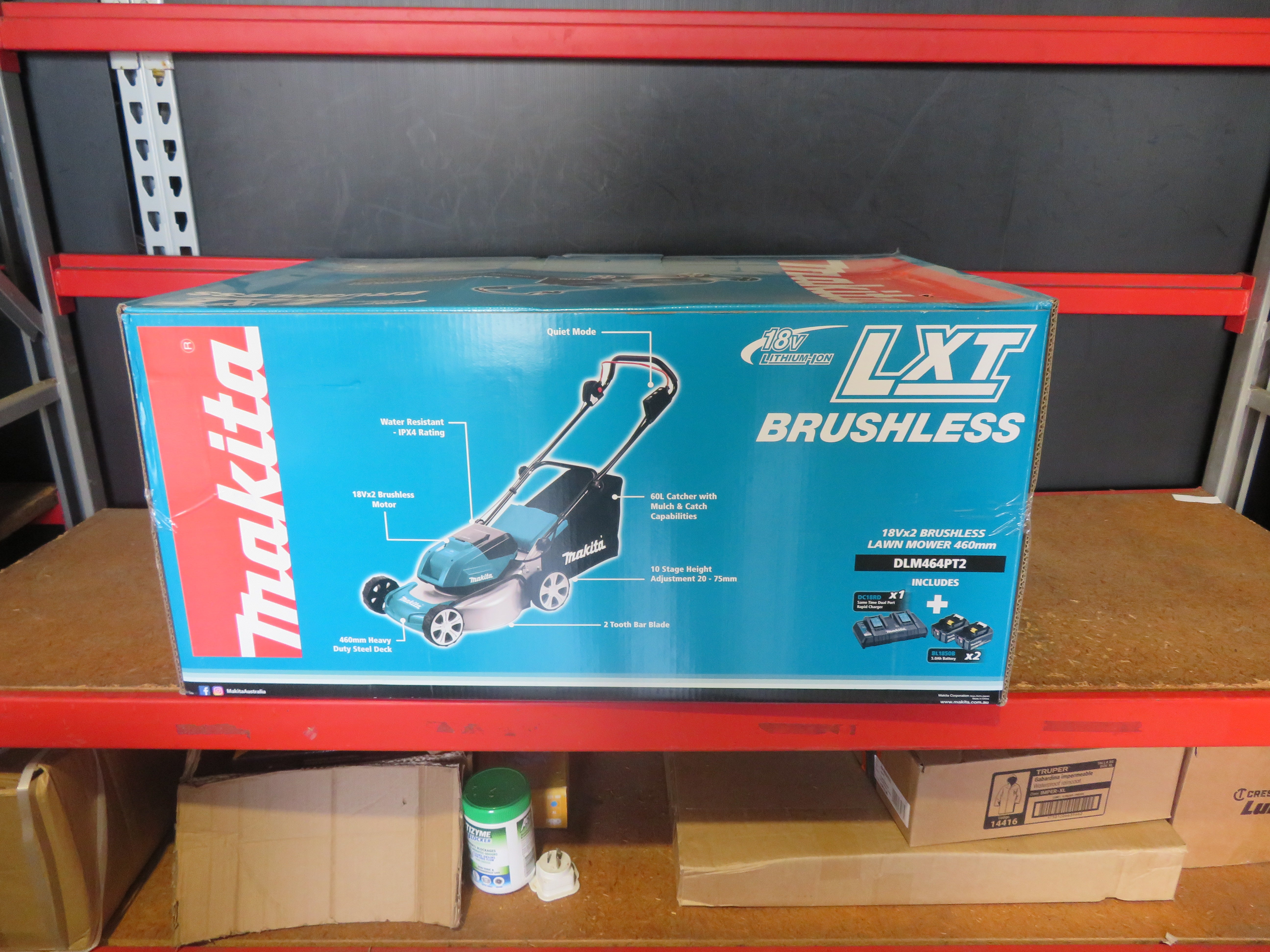 Makita Damaged Box DLM464PT2 18Vx2 BL MOWER 460mm BarBlade