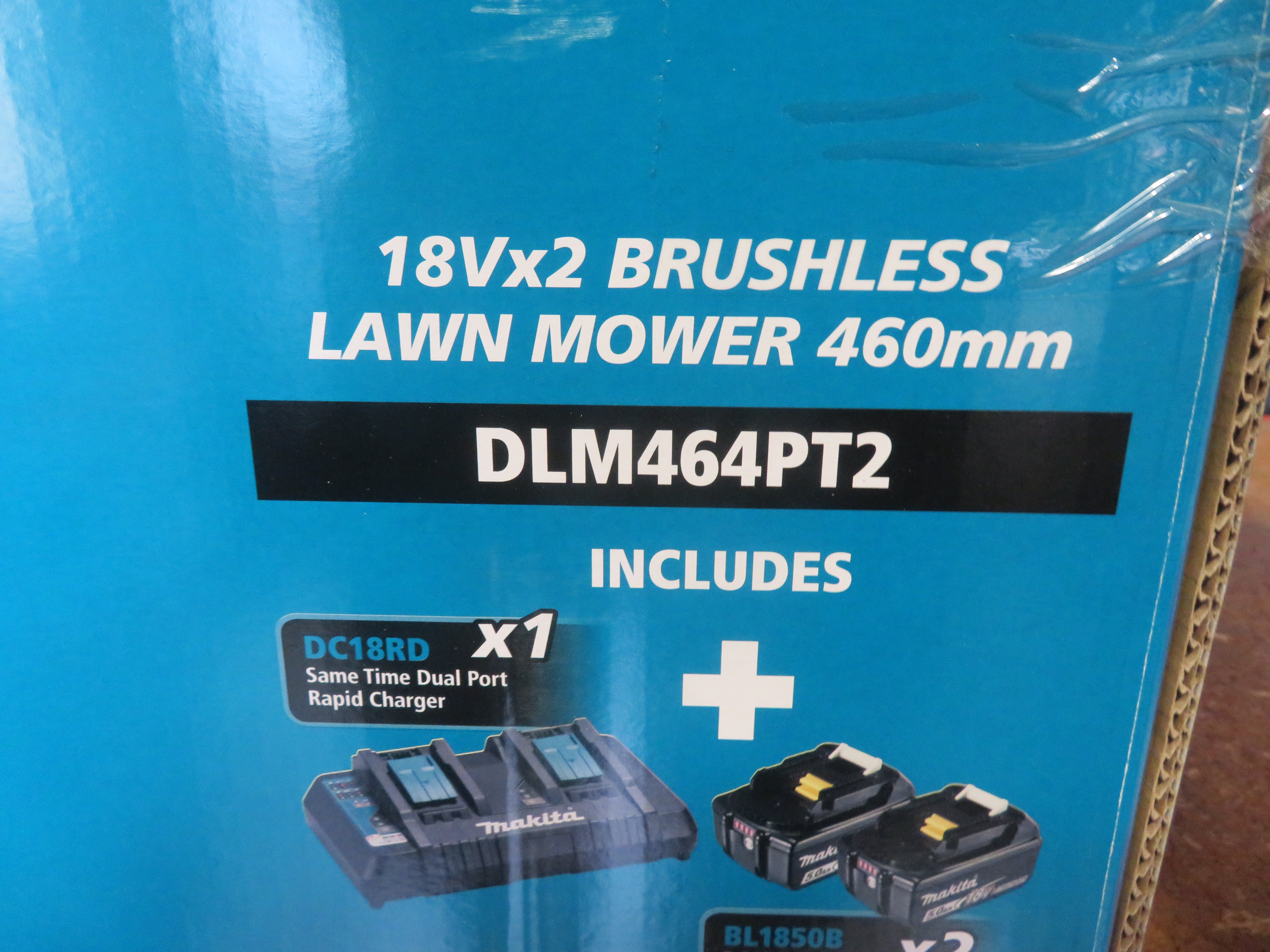 Makita Damaged Box DLM464PT2 18Vx2 BL MOWER 460mm BarBlade
