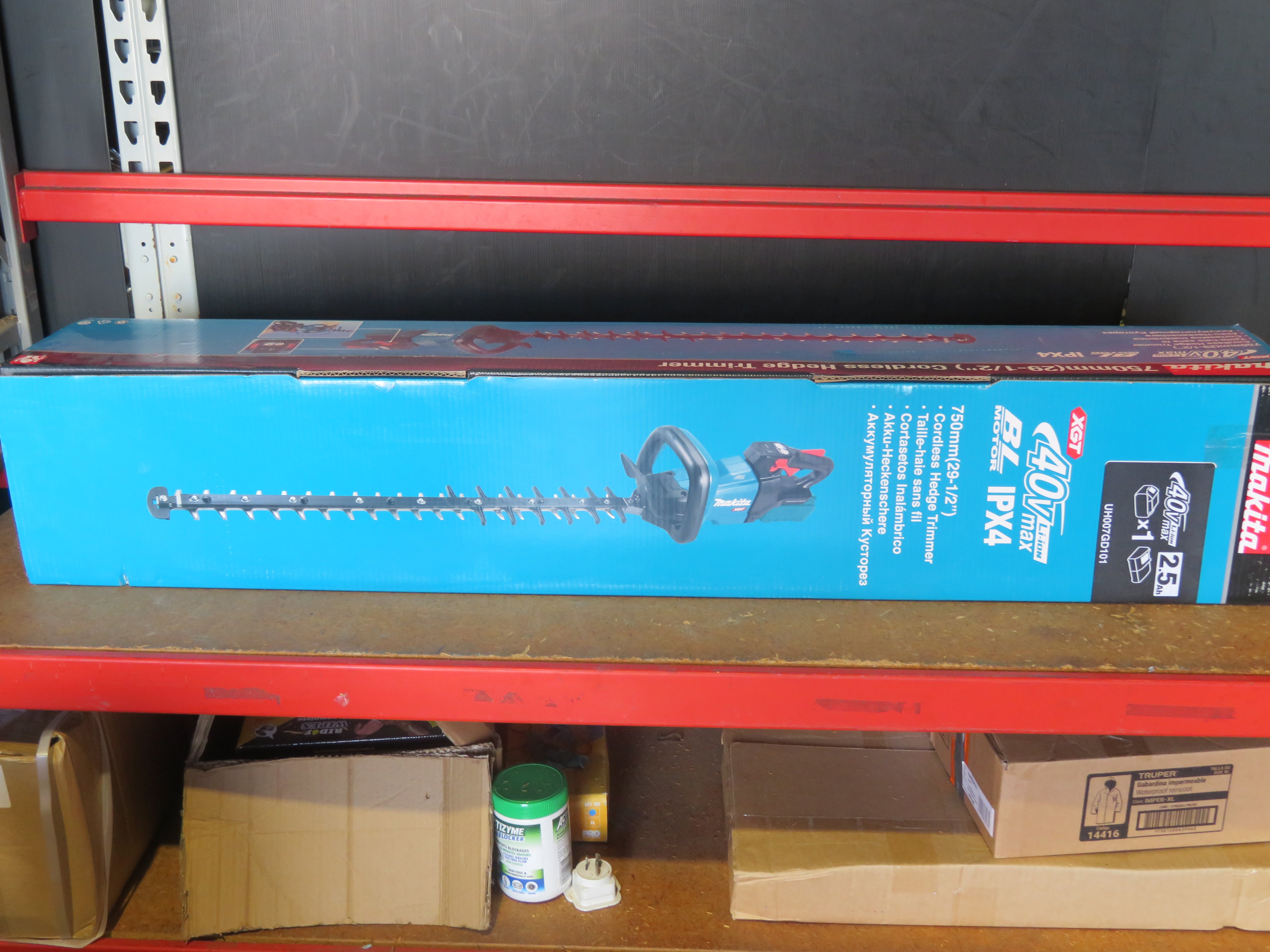 Makita 40Vmax Xgt Brushless 750mm Hedge Trimmer Kit