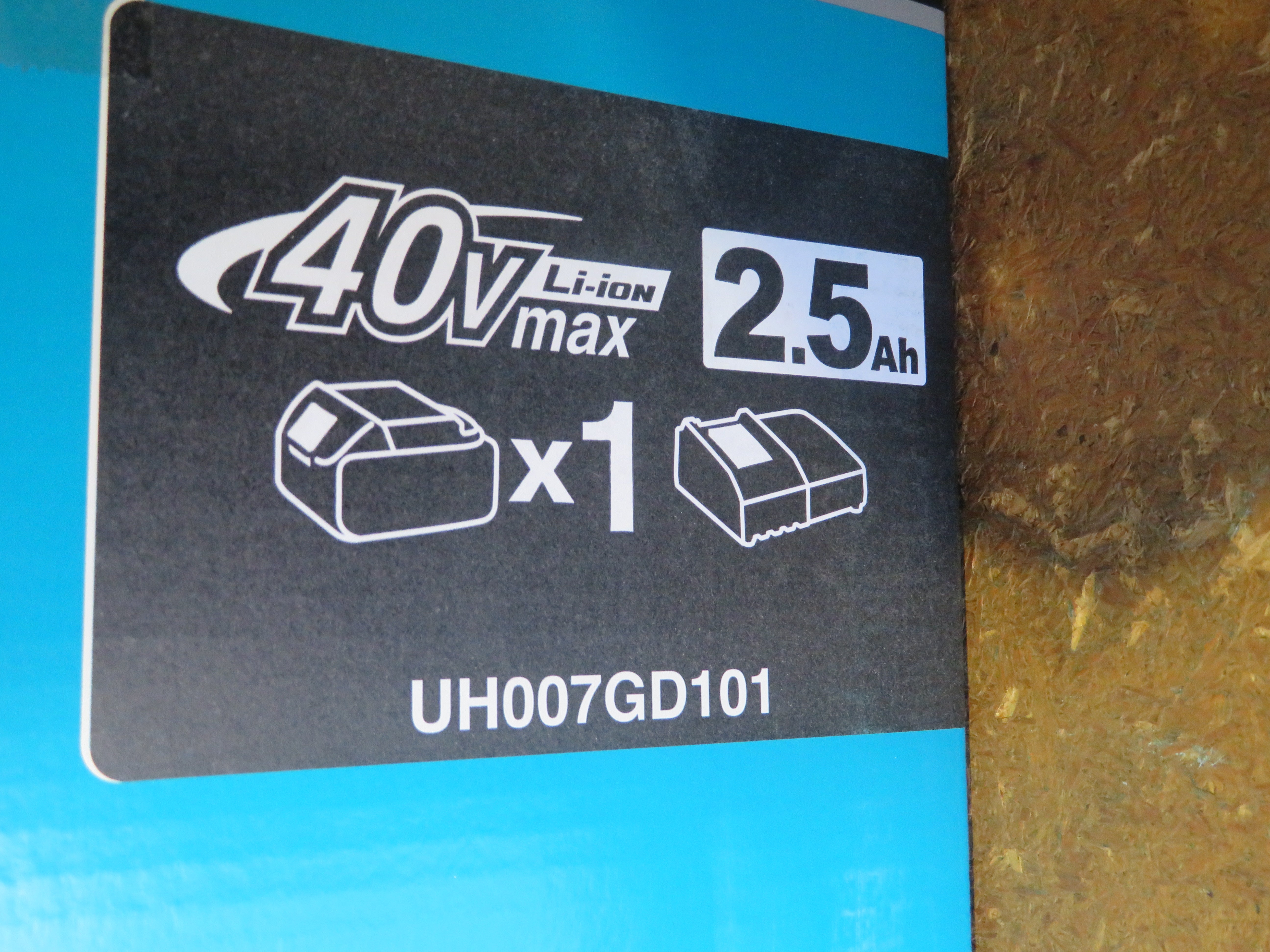 Makita 40Vmax Xgt Brushless 750mm Hedge Trimmer Kit