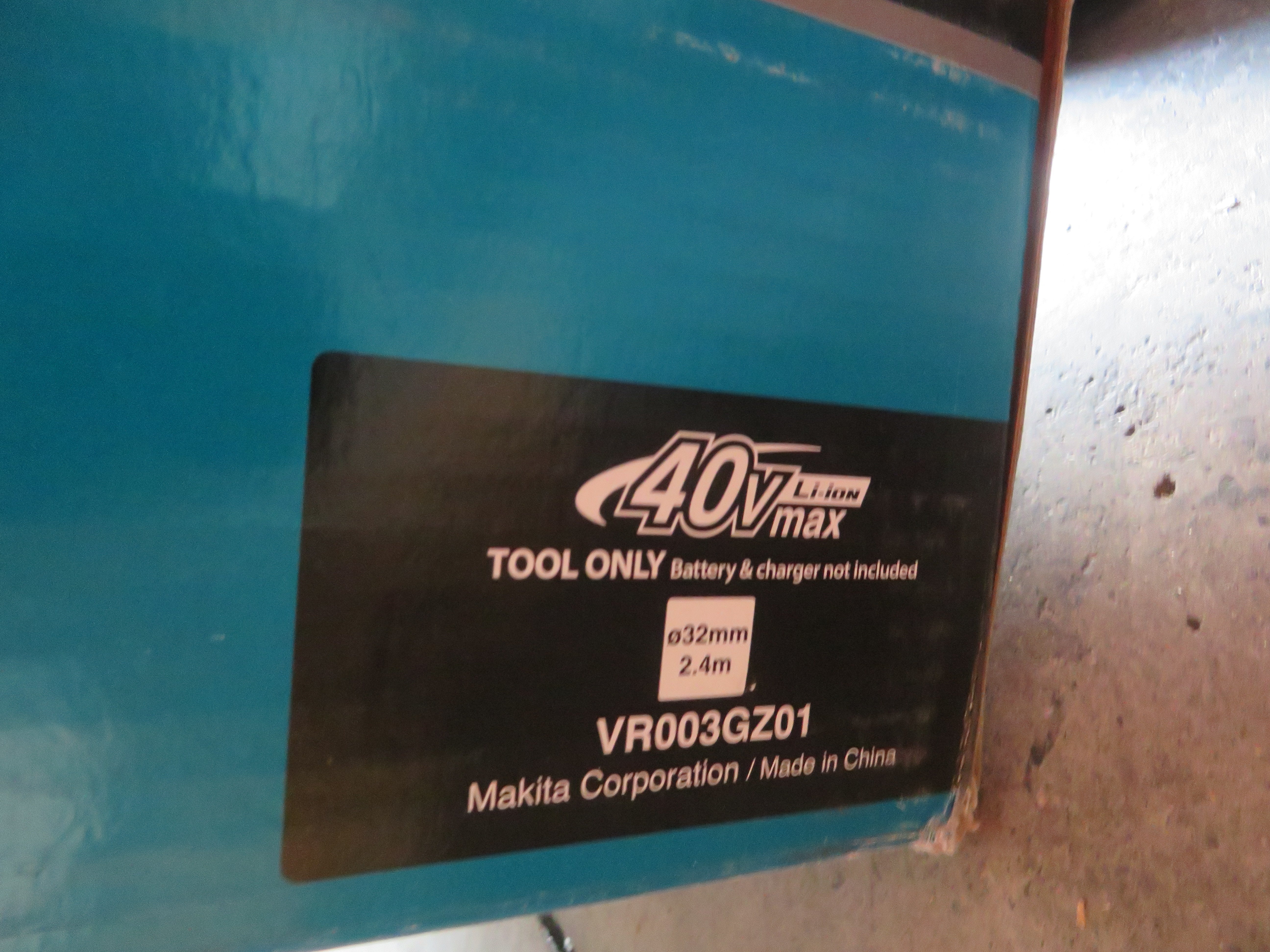 Makita Xgt Concrete Vibrator 32X2.4mm