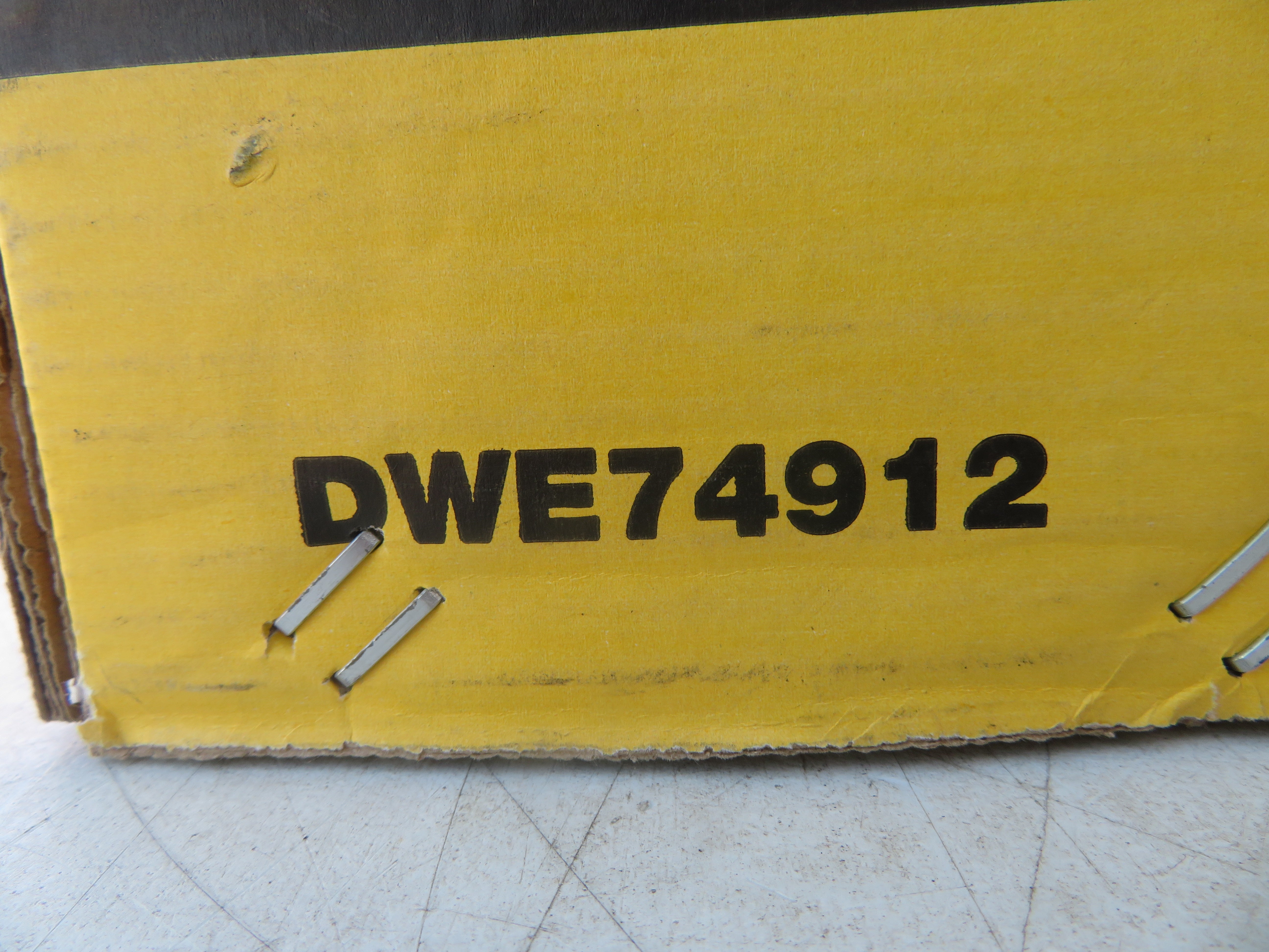 DEWALT Portable Table Saw Stand Scissor Stand Suitable for DWE7492 Table Saw