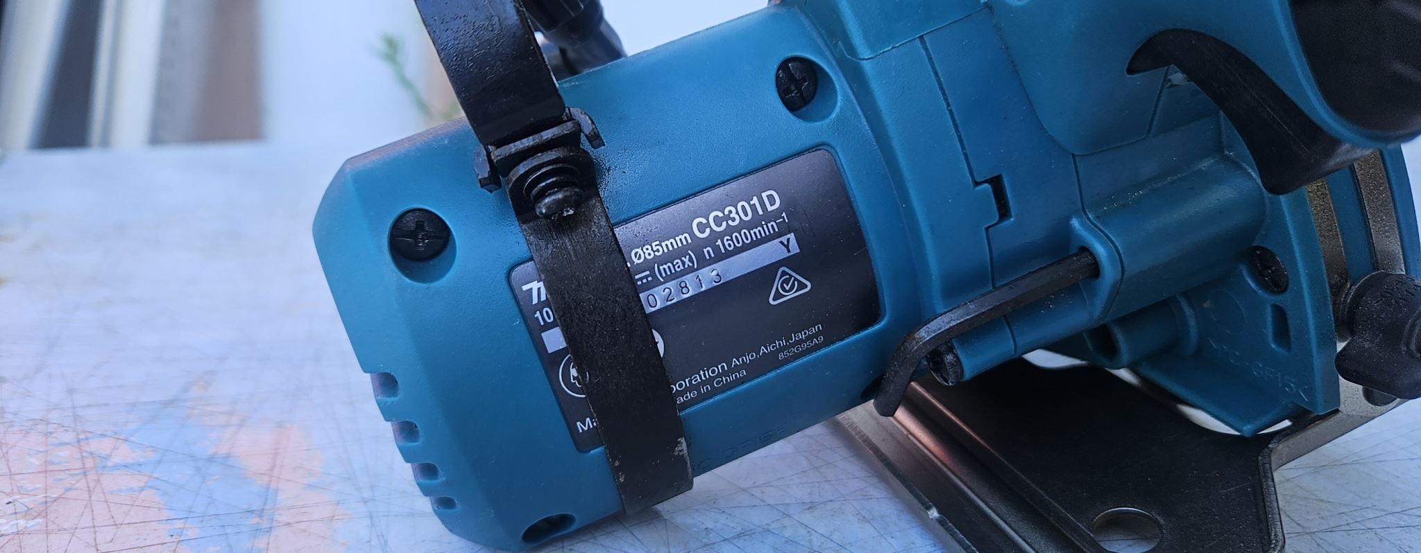 Makita 12V Cordless Tile Cutter Ex Demo