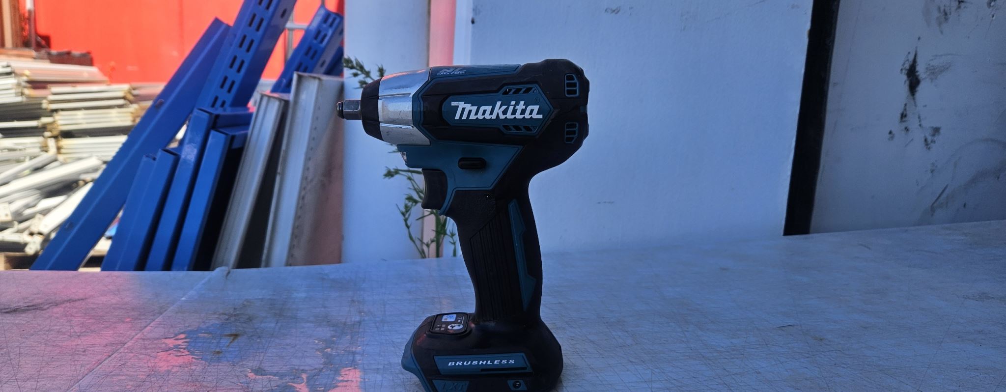 Makita 18V Lxt Bl38 3/8 Wrench Ex Demo