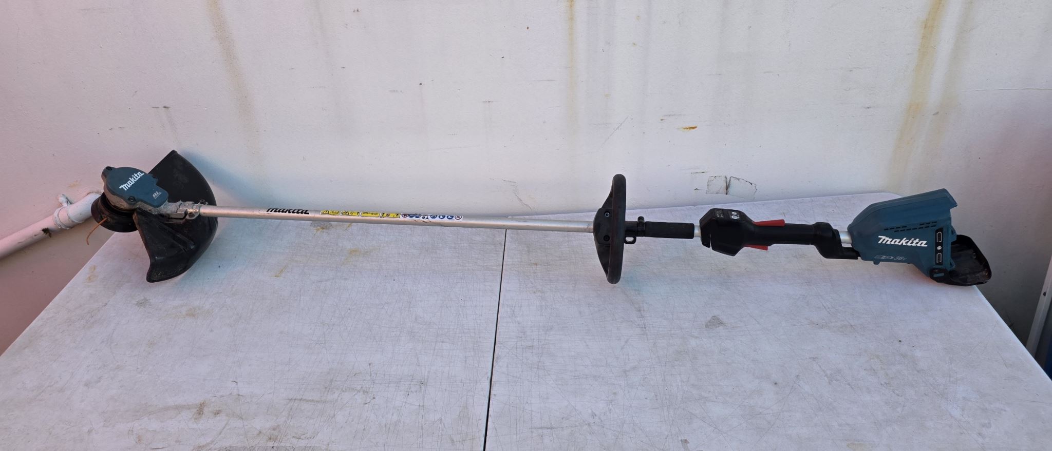 Makita 18Vx2 LXT BL LINE TRIMMER Ex Demo