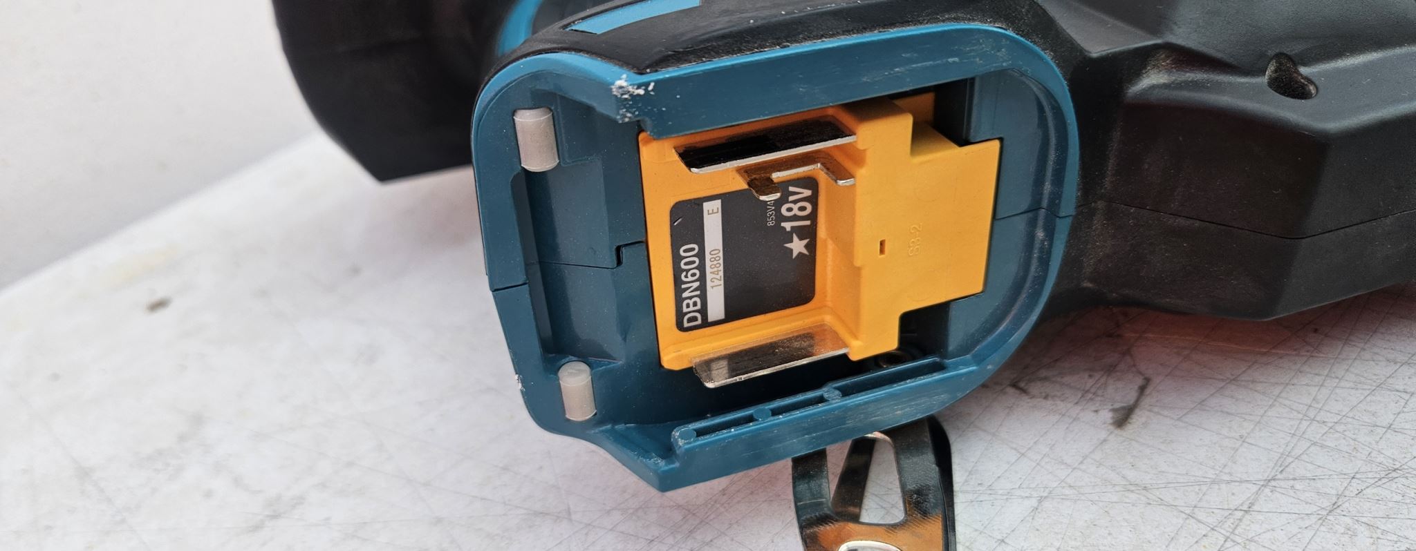 Makita 40Vmax Xgt Brushless 28mm Rotary Hammer Ex Demo