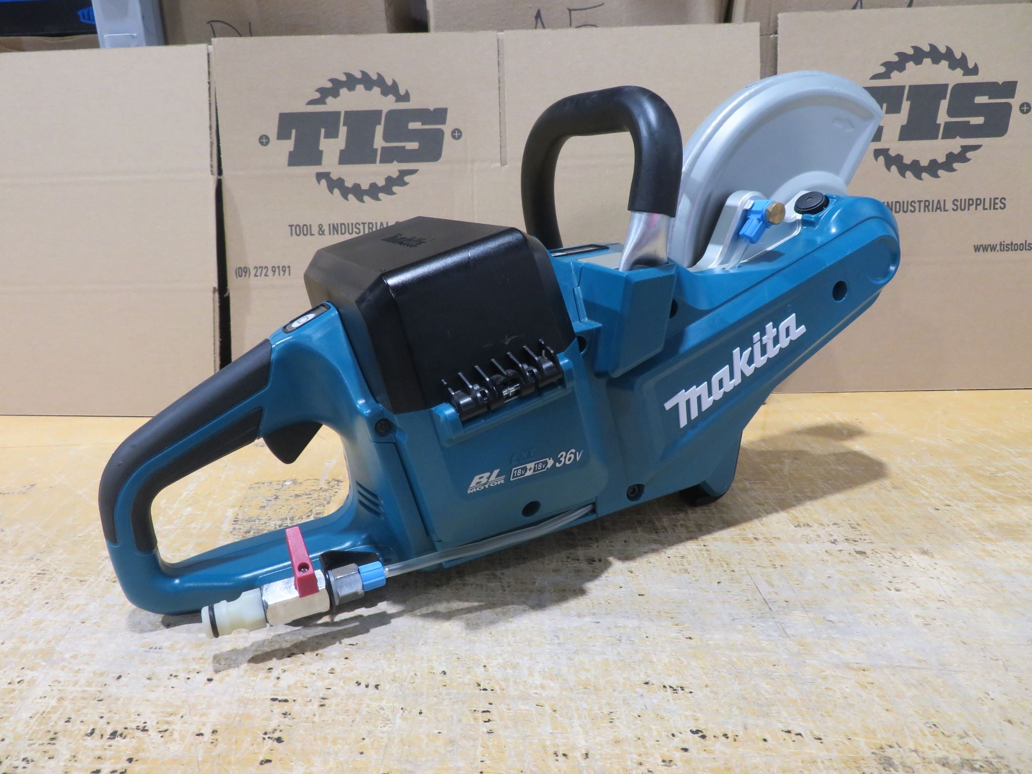 Makita 18Vx2 BL 9 inch POWER CUTTER skin Ex Demo