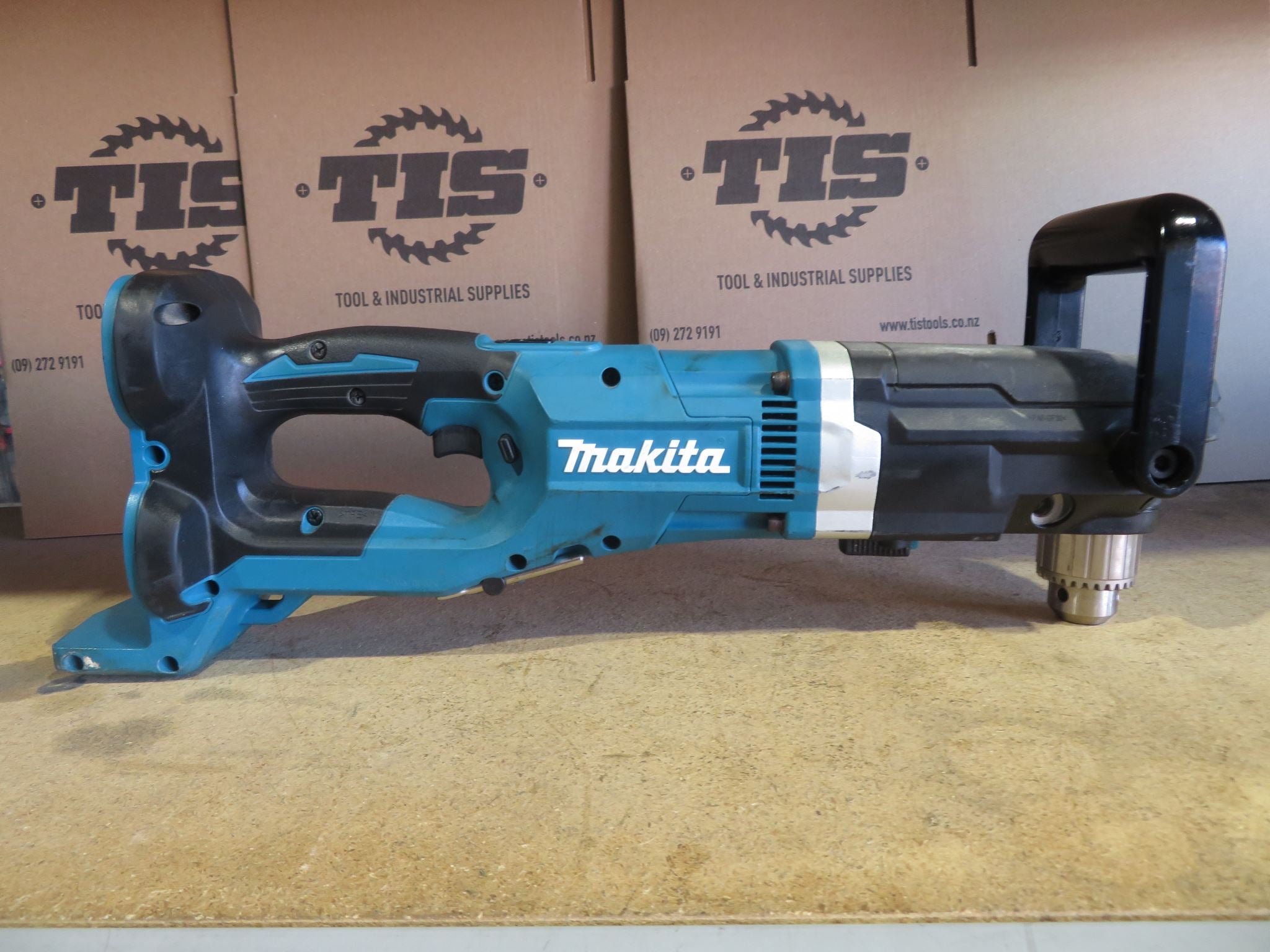 Makita EX DEMO 18Vx2 BL EARTH AUGER