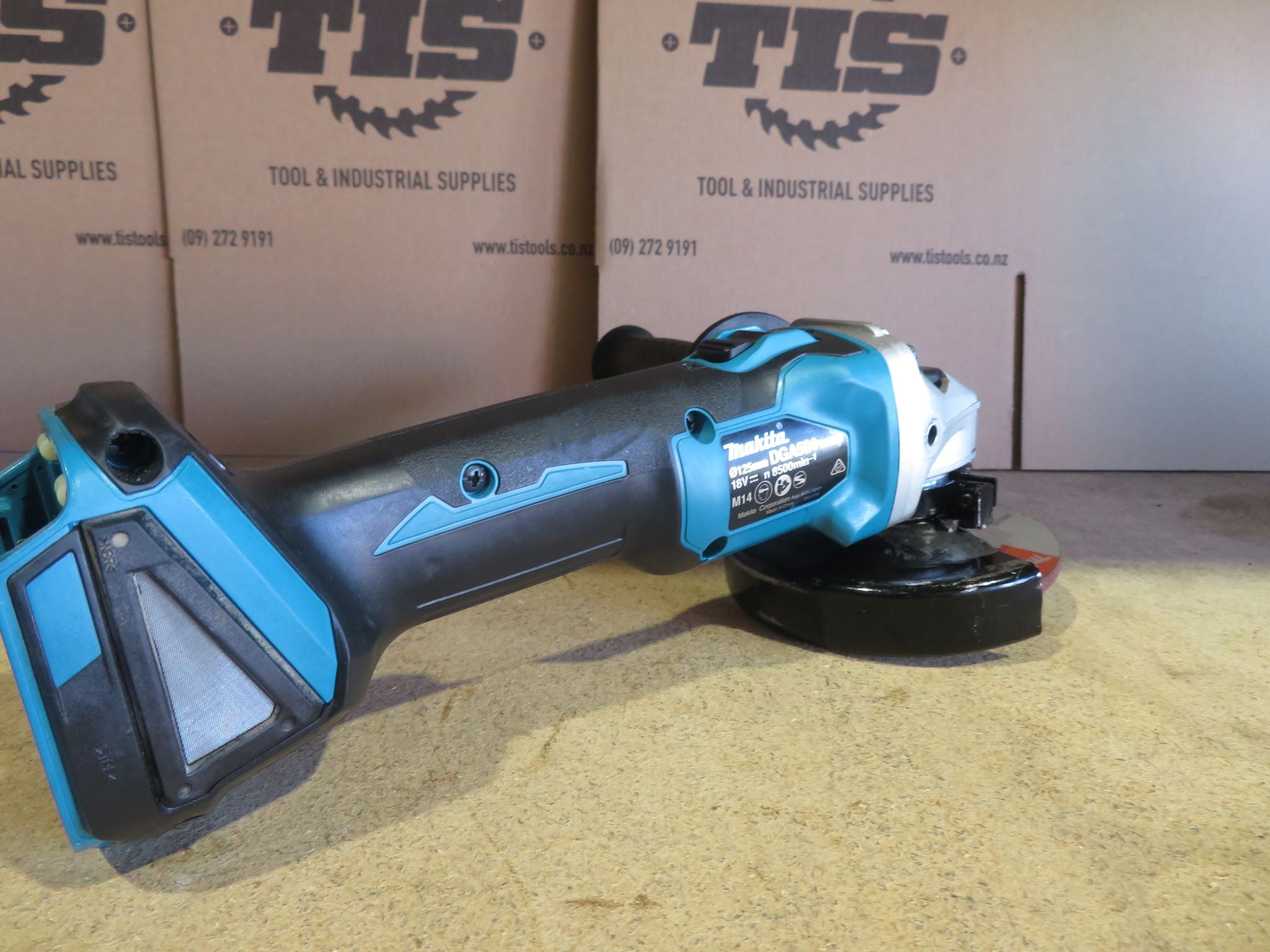MAKITA EX DEMO 18V BL GRINDER 125mm Slide TOOL ONLY