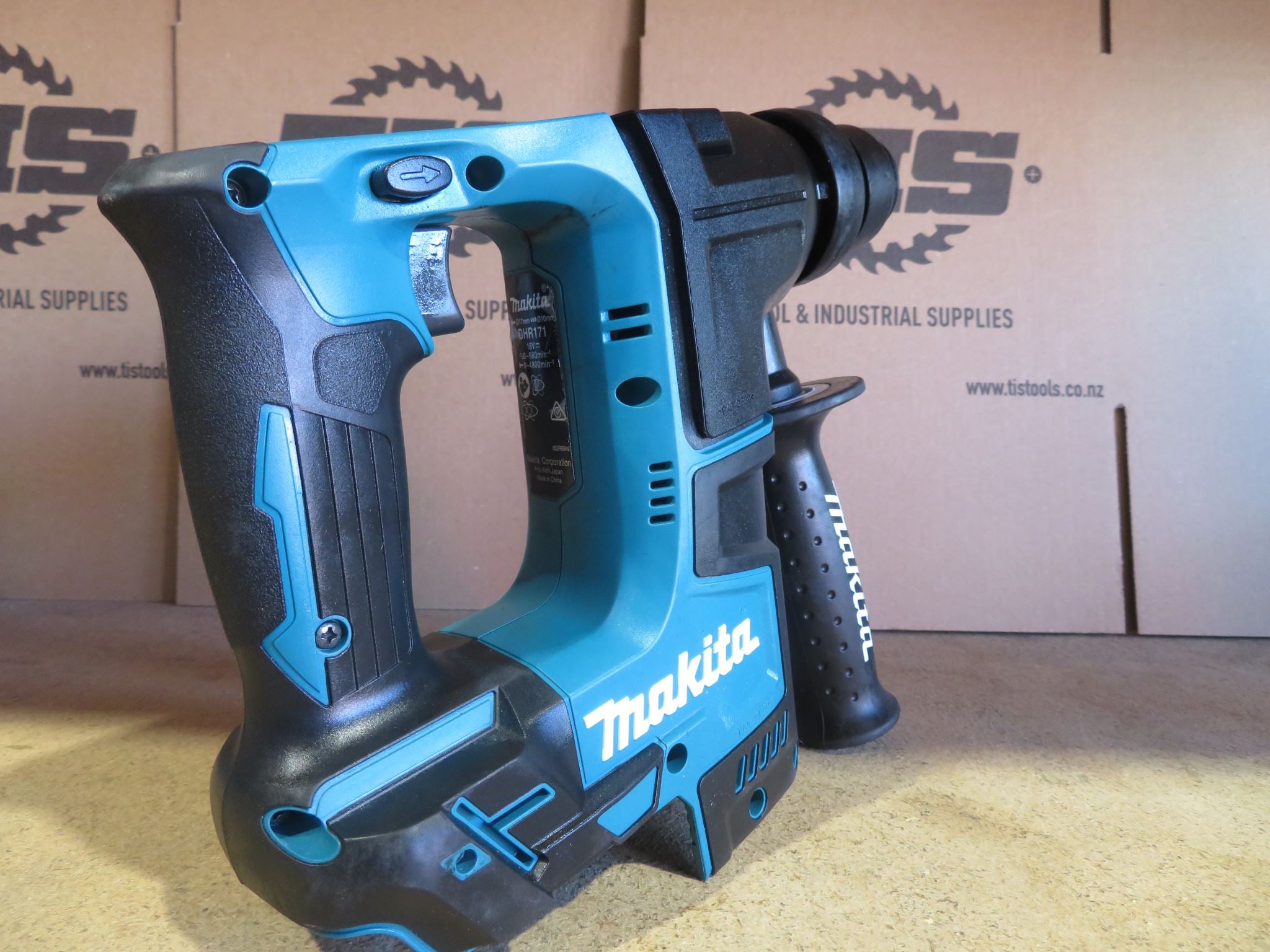 MAKITA EX DEMO 18V LXT BL Rotary Hammer SDS+ TOOL ONLY
