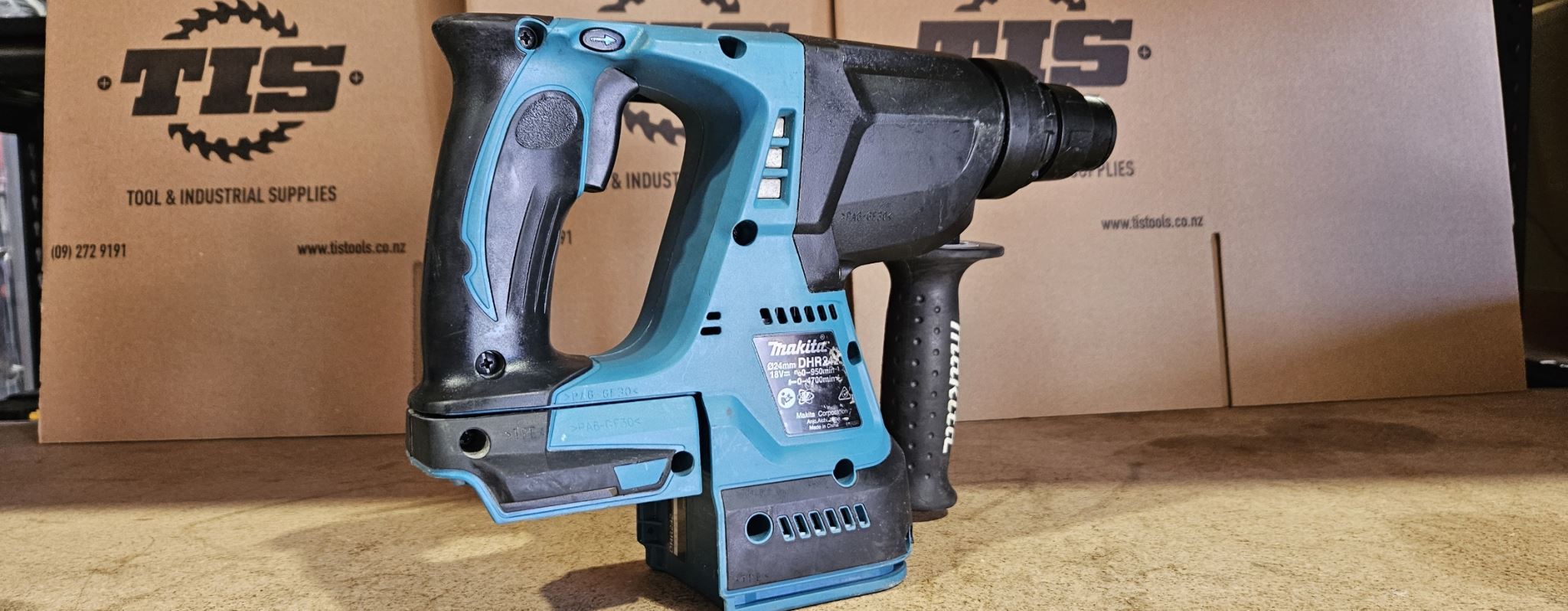 MAKITA 18V LXT BL ROTARY HAMMER Ex Demo
