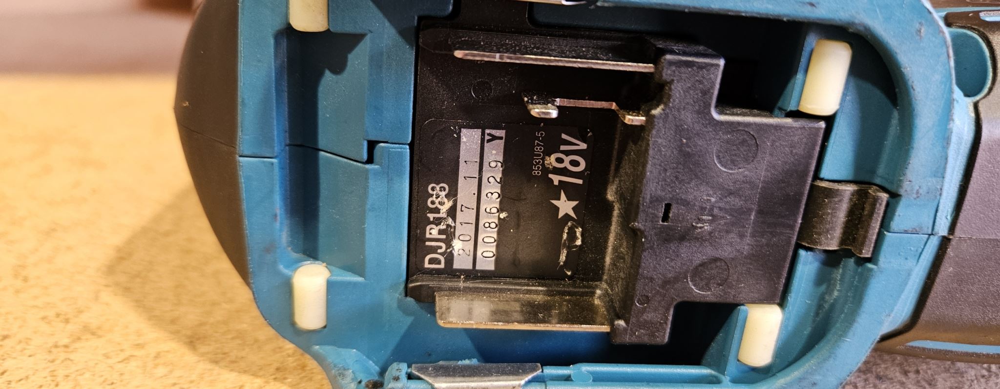 MAKITA 18V LXT BL38 RECIPRO SAW TOOL ONLY EX DEMO