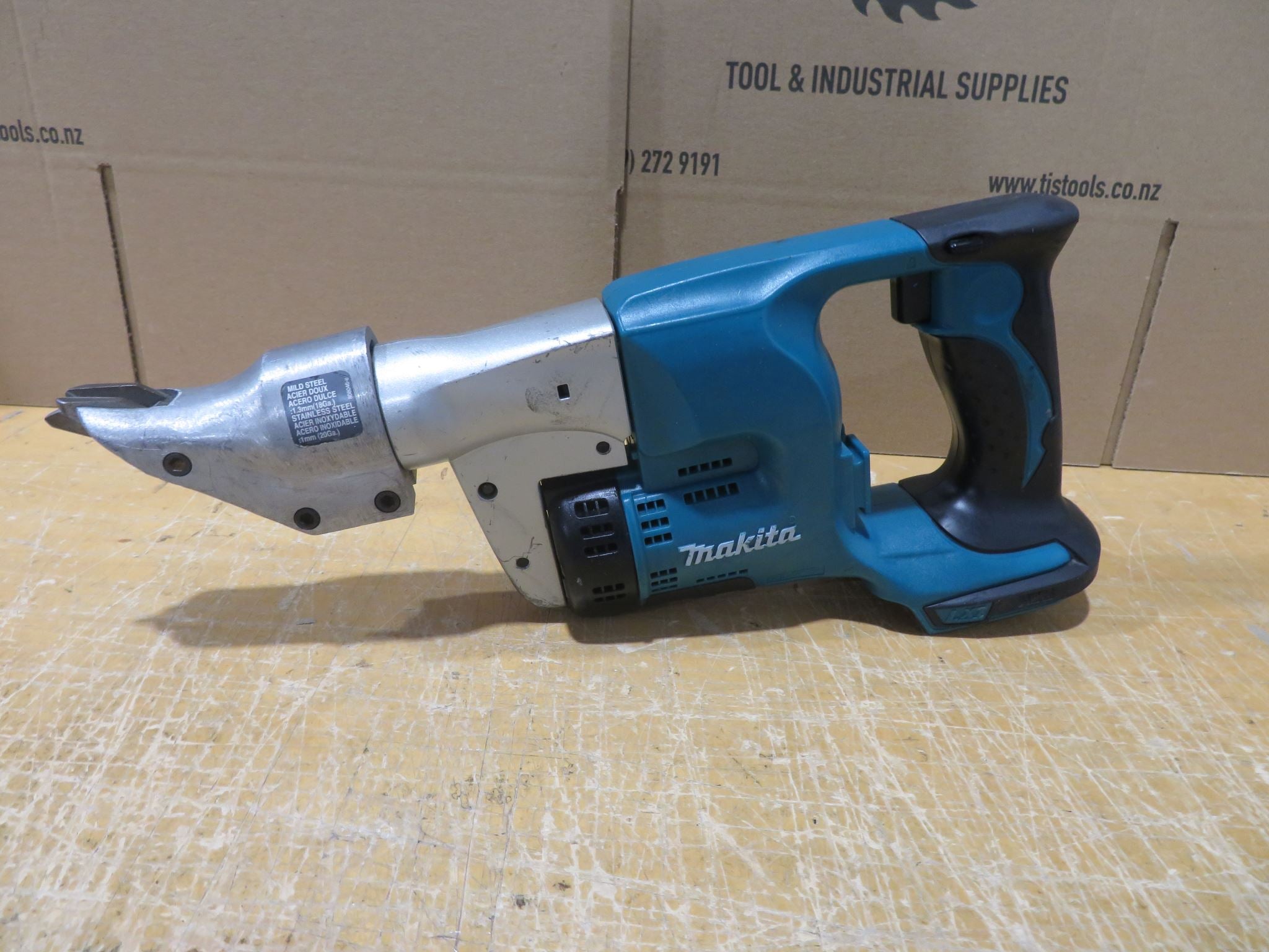 Makita EX DEMO DJS130Z 18V LXT Straight Shear
