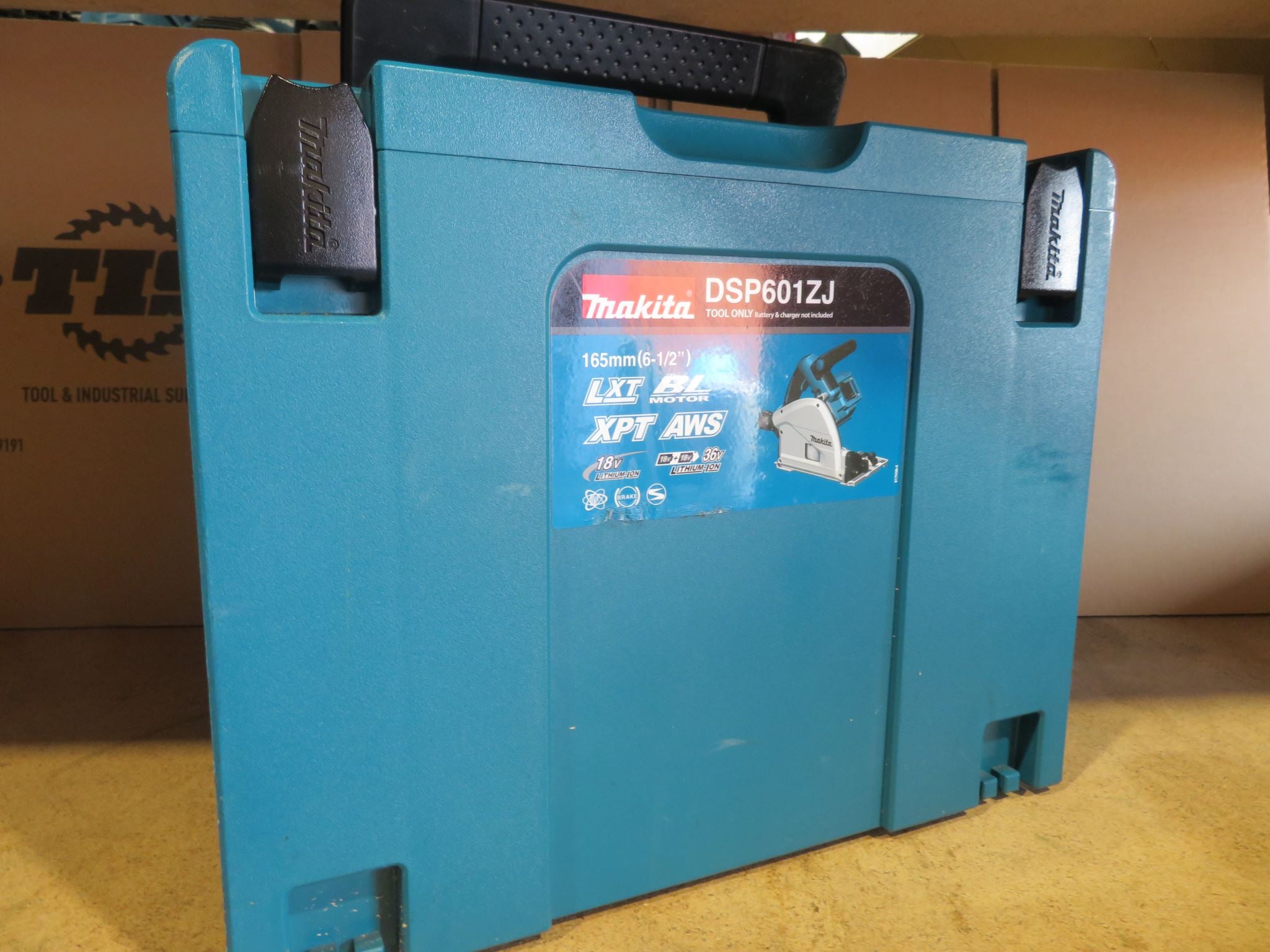 Makita 18Vx2 LXT BL PLUNGE SAW 165 BT Ex Demo