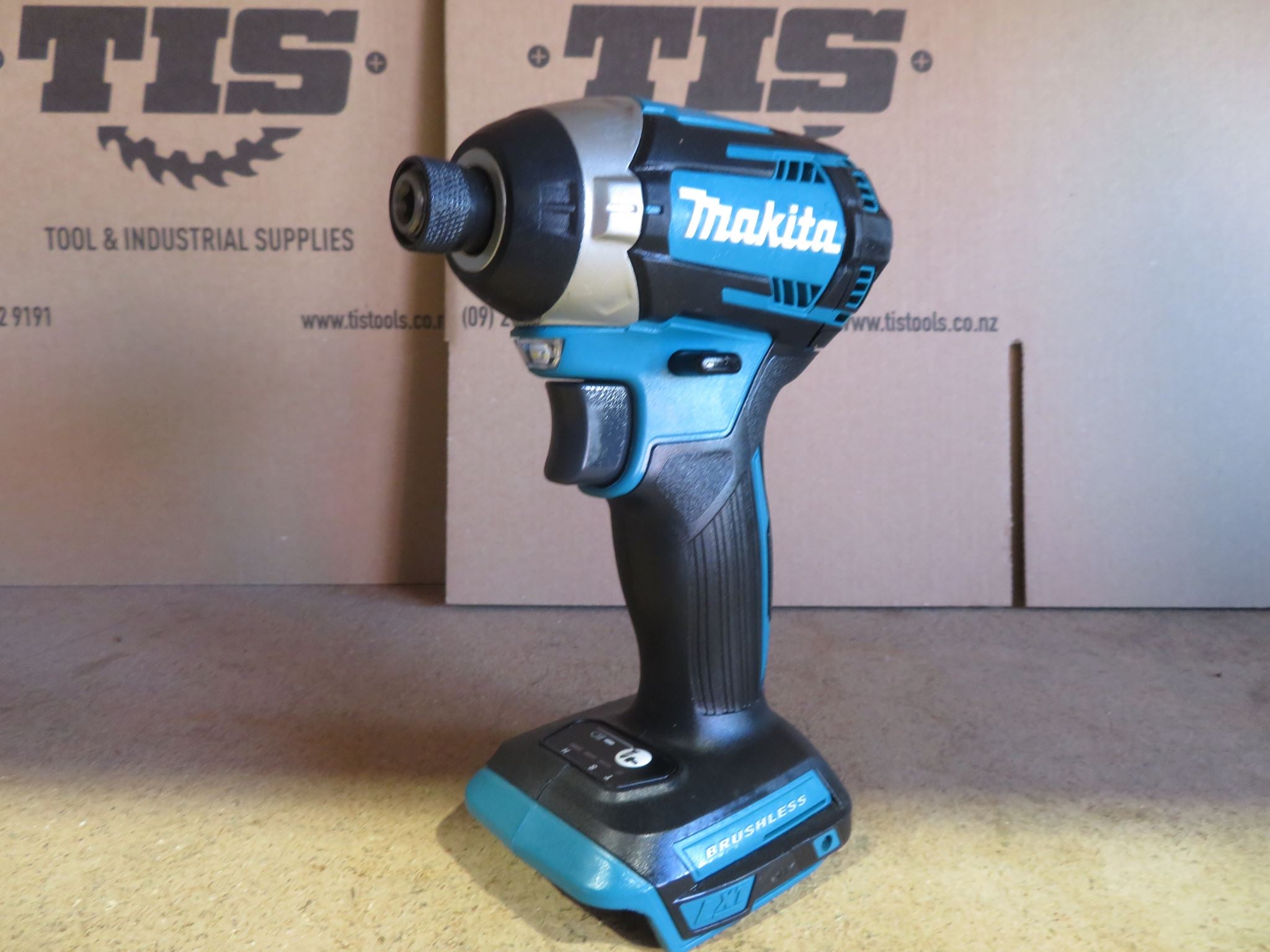 MAKITA 18V LXT BL IMPACT DRIVER Ex Demo