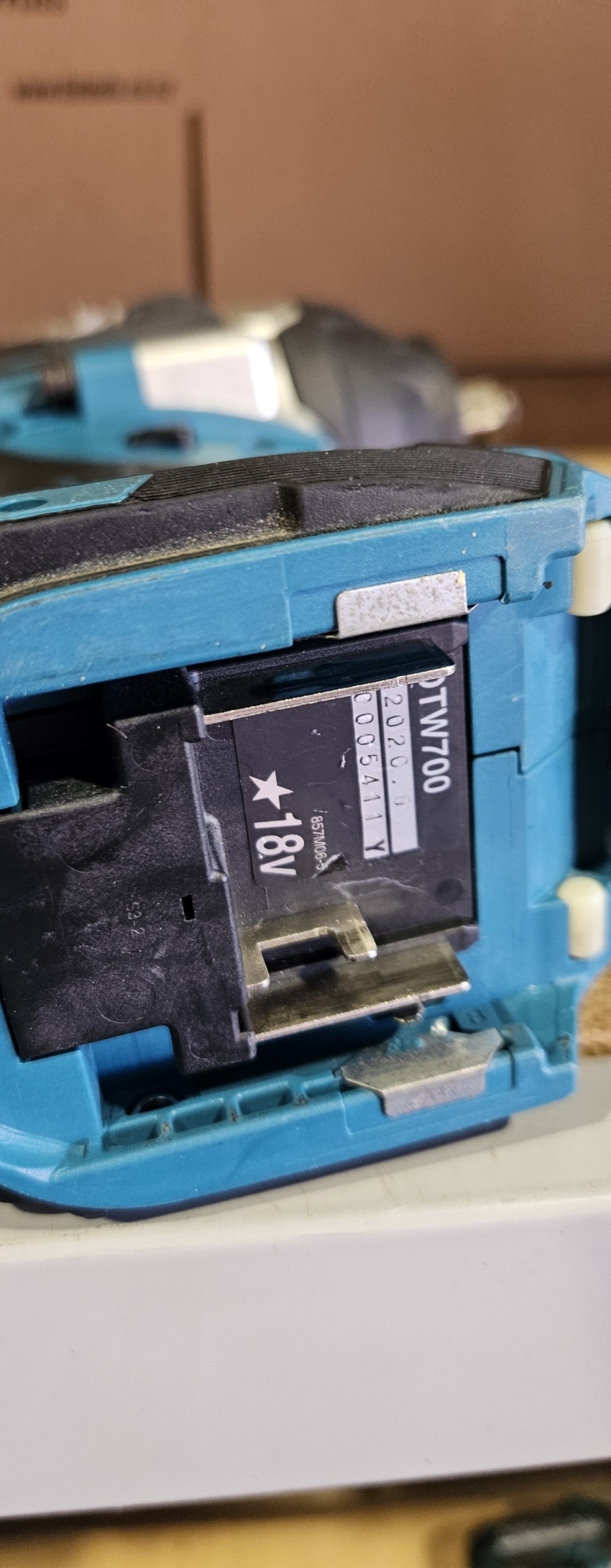 Makita 18V Bl Impact Wrench 1/2 in Ex Demo