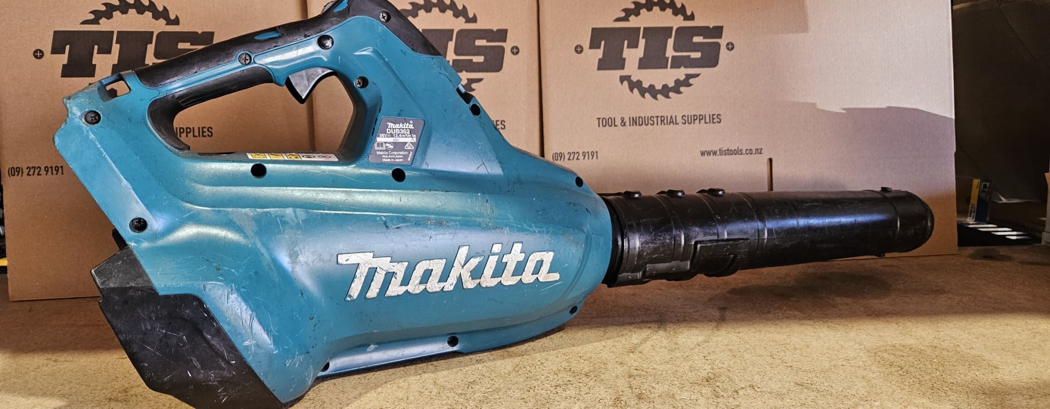 Makita EX DEMO 18Vx2 36V LXT Brushless Blower
