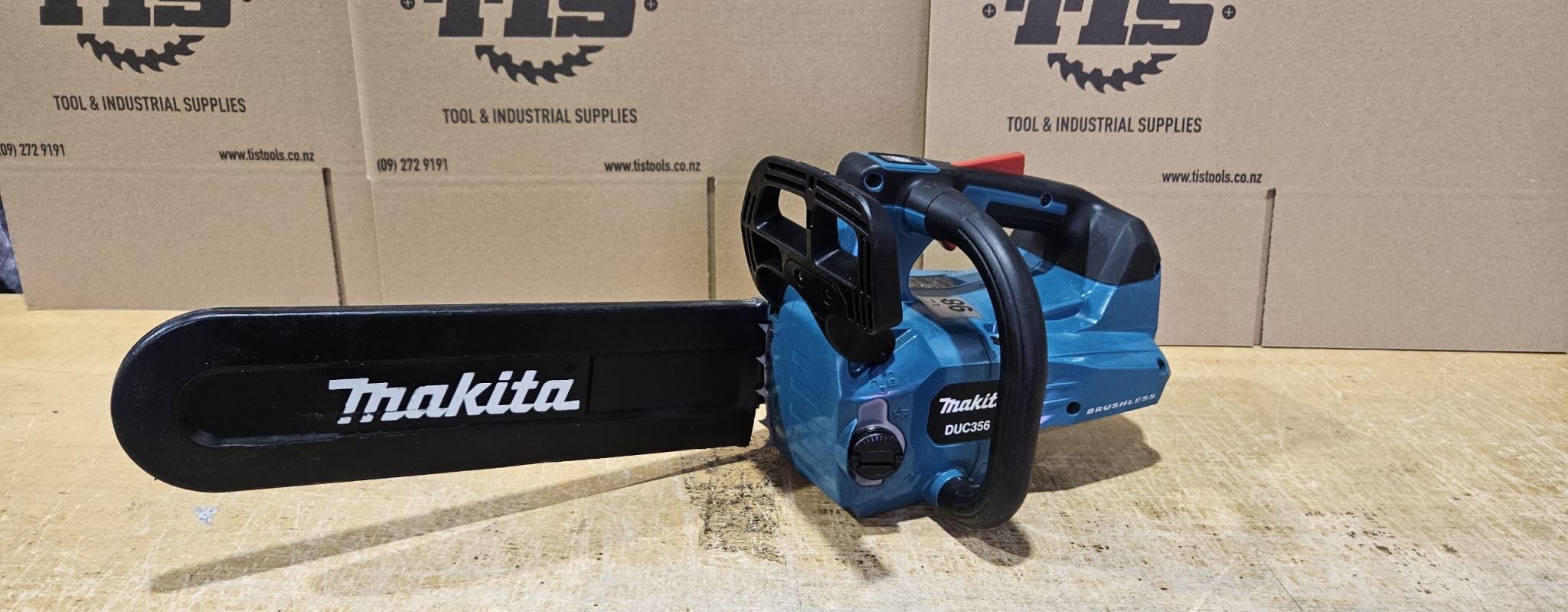 Makita 18Vx2 BL CHAINSAW Top 14 inch Ex Demo