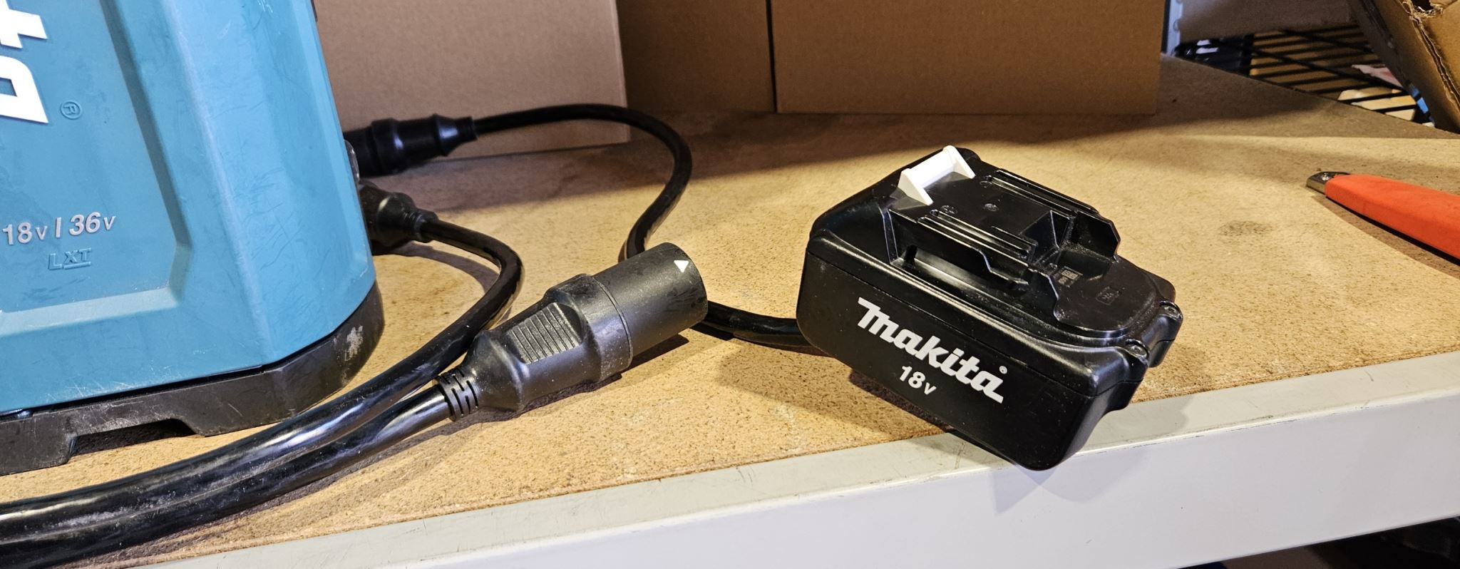 Makita BACKPACK BATTERY 5Ax4 191C49-0 Ex Demo