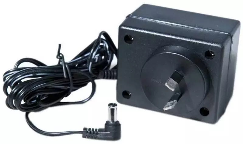 Makita AC ADAPTER MR001G