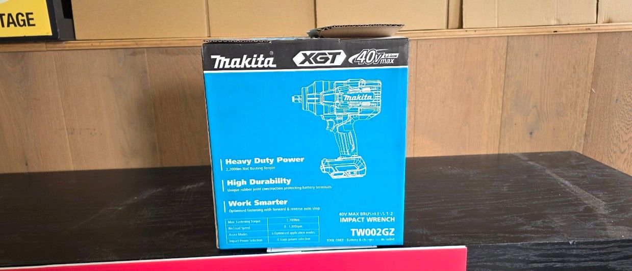Makita 40Vmax XGT 1/2 inch High-Torque Impact Wrench with Friction Ring
