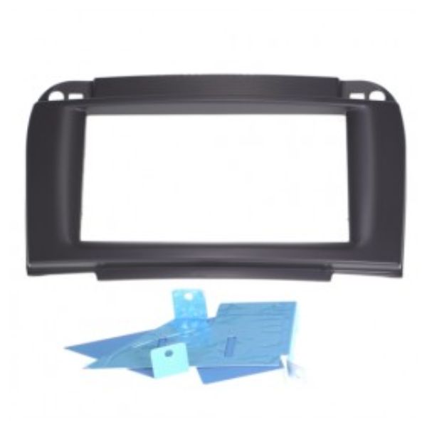 FACIA TO SUIT MERCEDES