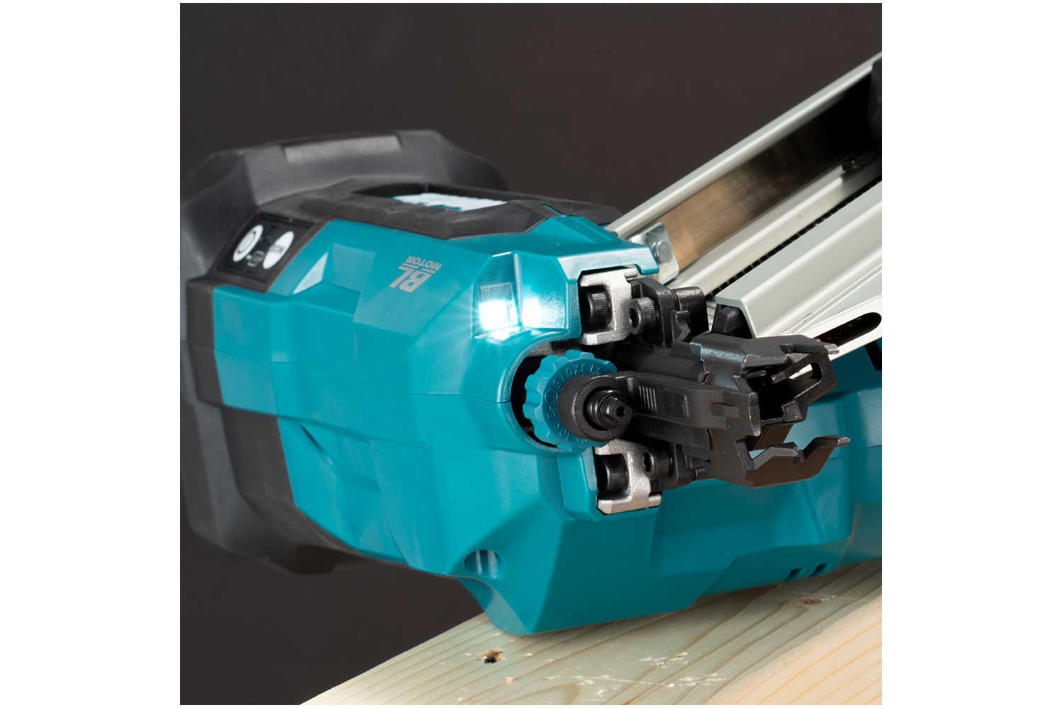 Makita XGT 40VMAX XGT 30 to 34 deg FRAMING NAILER Skin