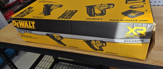 Dewalt 33 DEG FRAMER SEQ / 16GA SEQ - 5AH BAG