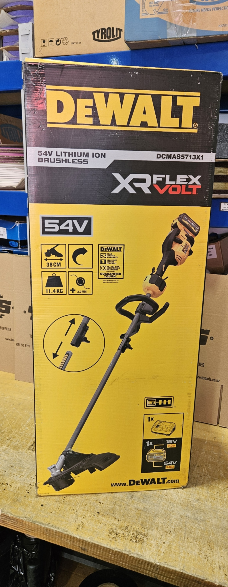 Dewalt 54V DW Split Boom String Attachment