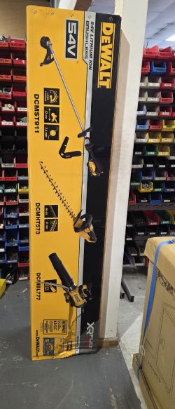 Dewalt 54V XR OUTDOOR 3 PIECE COMBO KIT 9AH