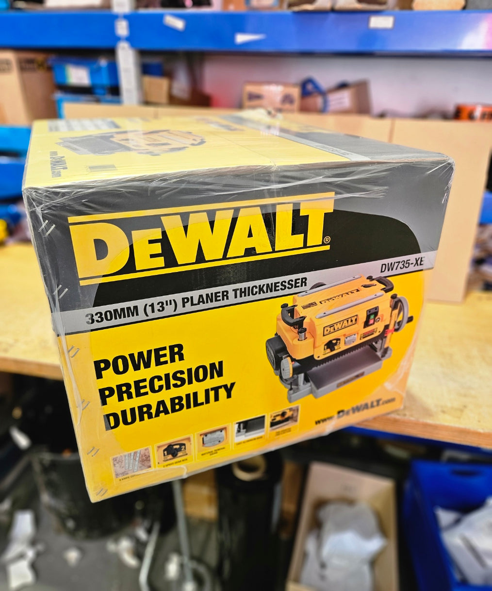 DEWALT 330mm Three Knife, Two Speed Portable Planer