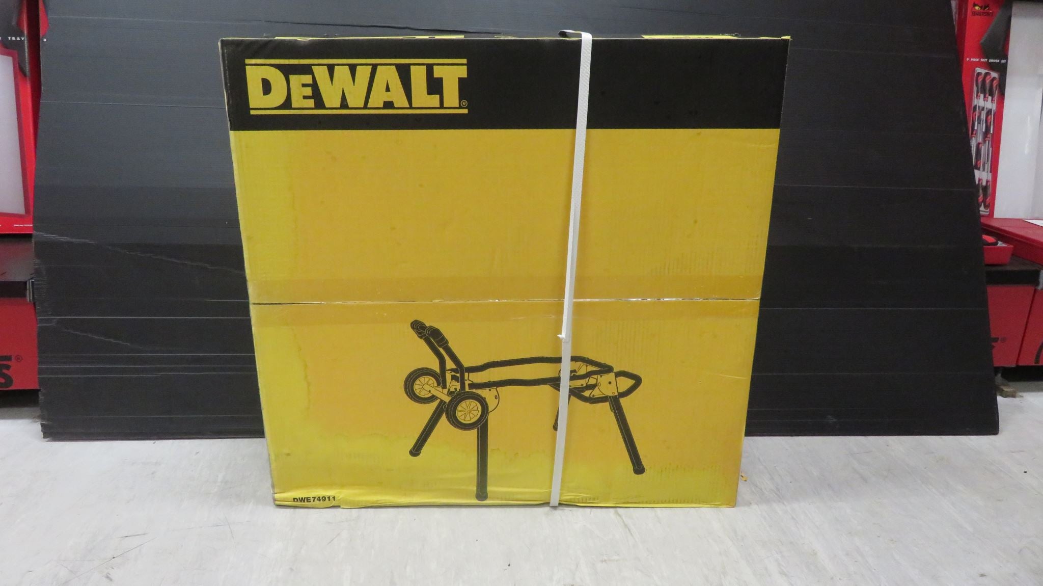 DEWALT Rolling Stand Table Saw