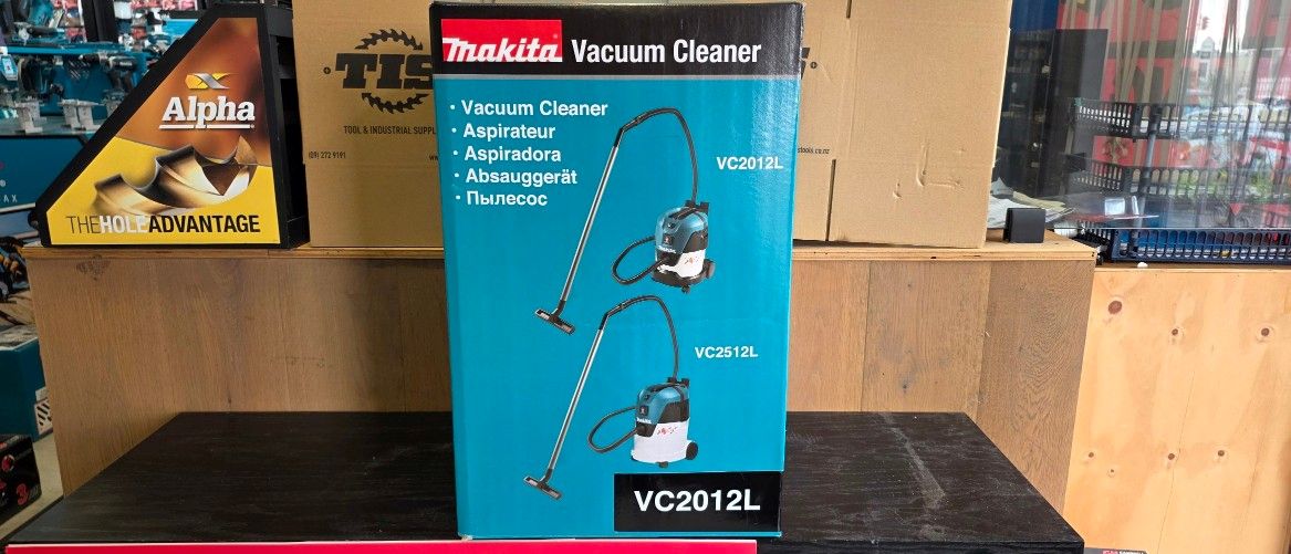 Makita VACUUM CLEANER 20L