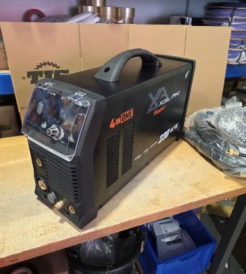 Special Xcelarc MIG230 Razorweld Multiprocess Inverter Welder