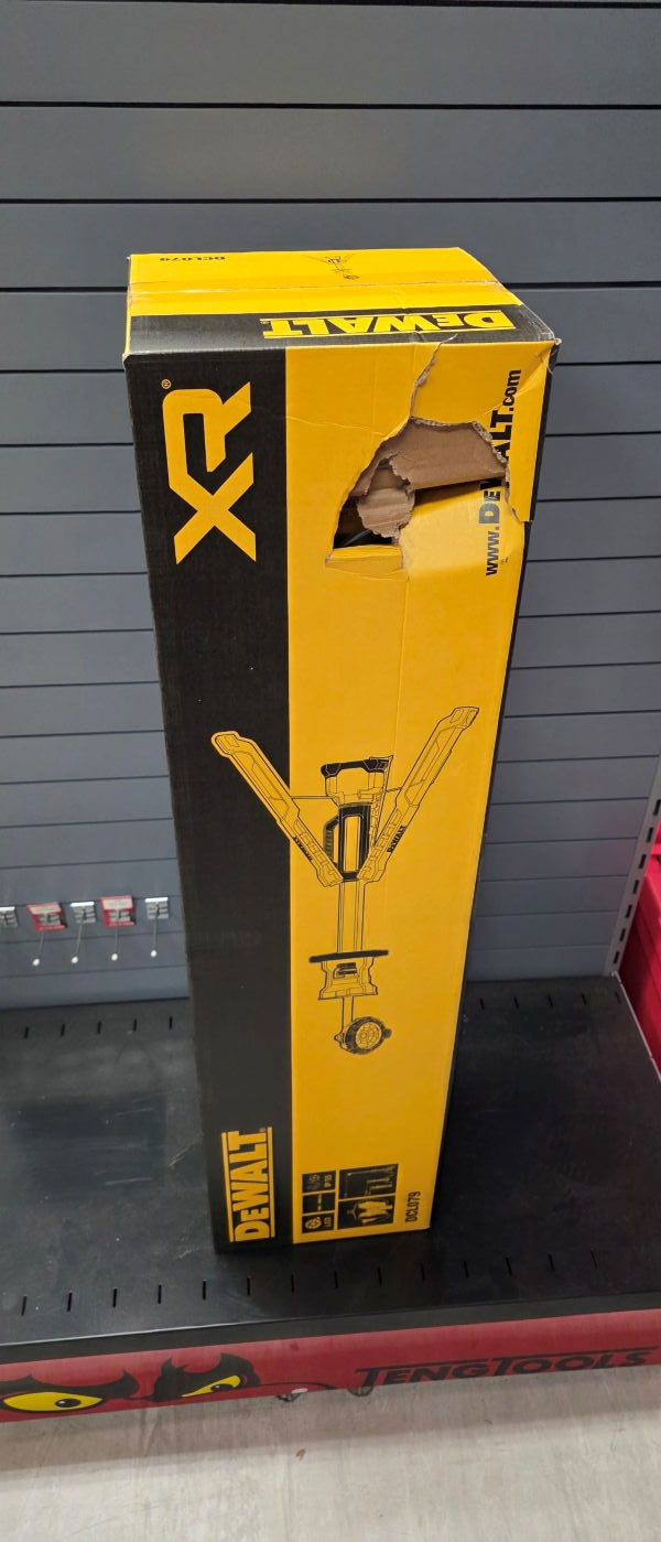 Dewalt 20V MAX Tripod Light Bare unit DP