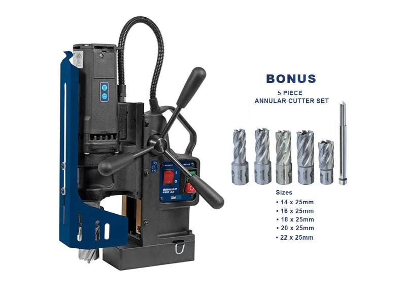 Holemaker PRO42 Mag Drill 1020W/440RPM - Bonus Cutter Set