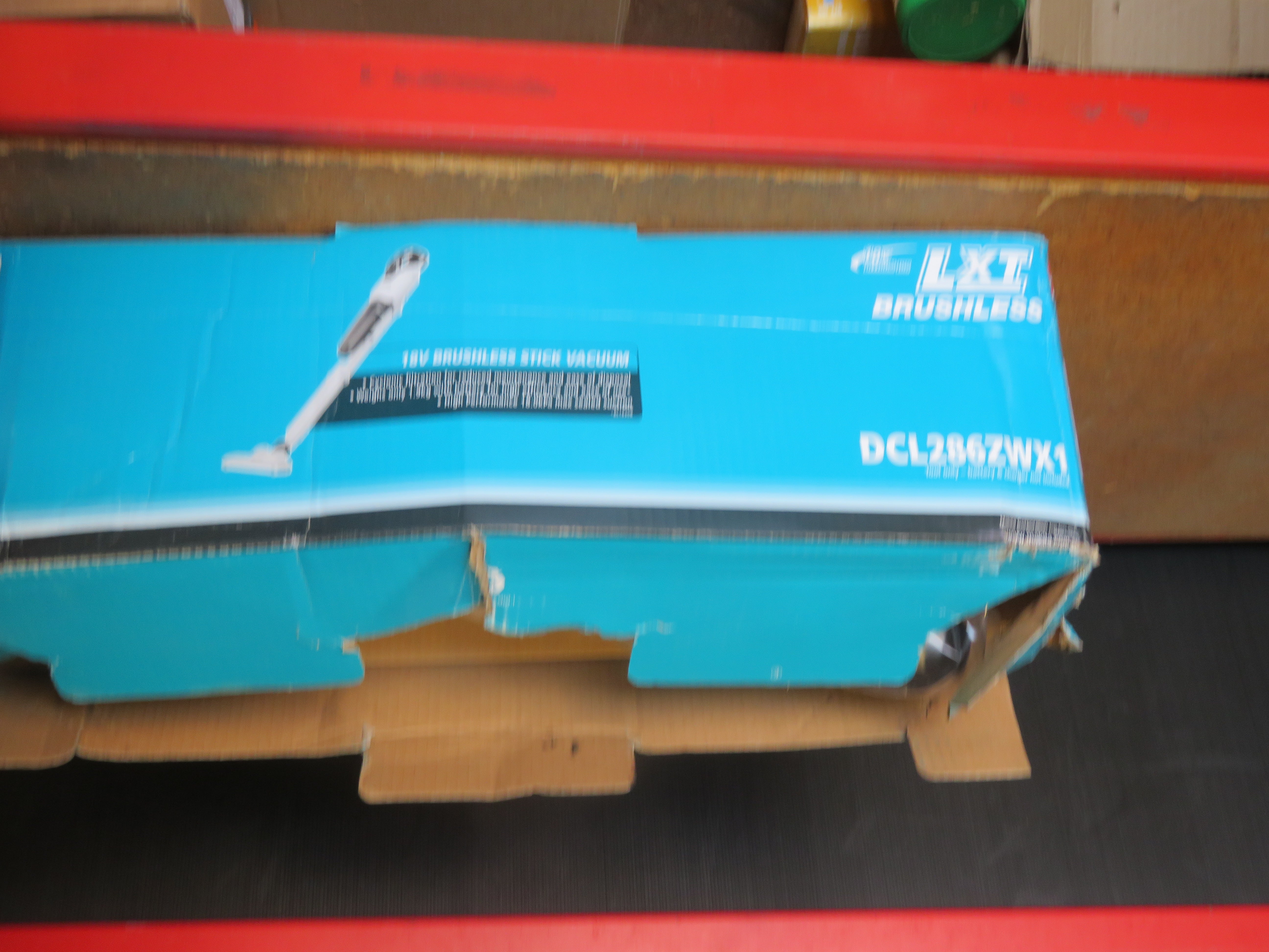 Makita 18V Lxt Brushless Cyclone Stick Vacuum Skin Only