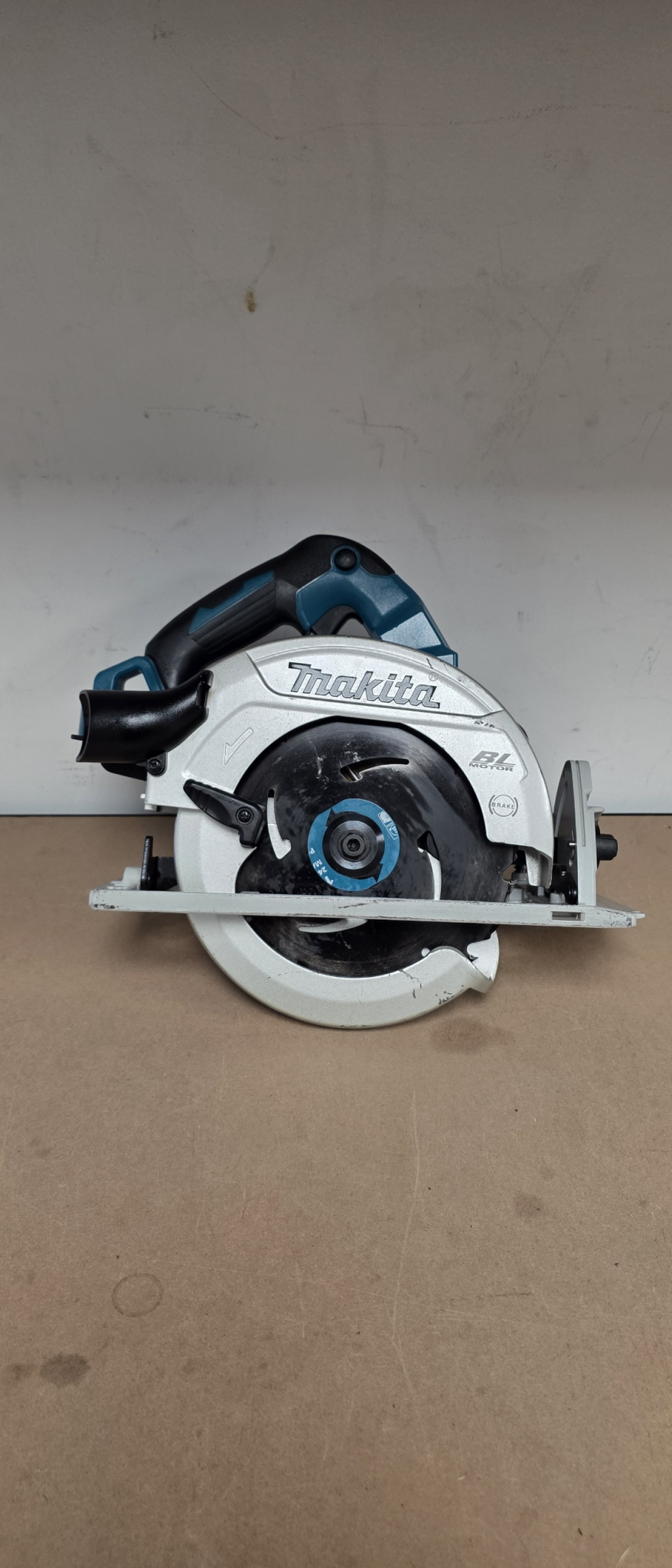 Makita 18Vx2 Lxt Bl Circular Saw185mm Skin Only Ex Demo