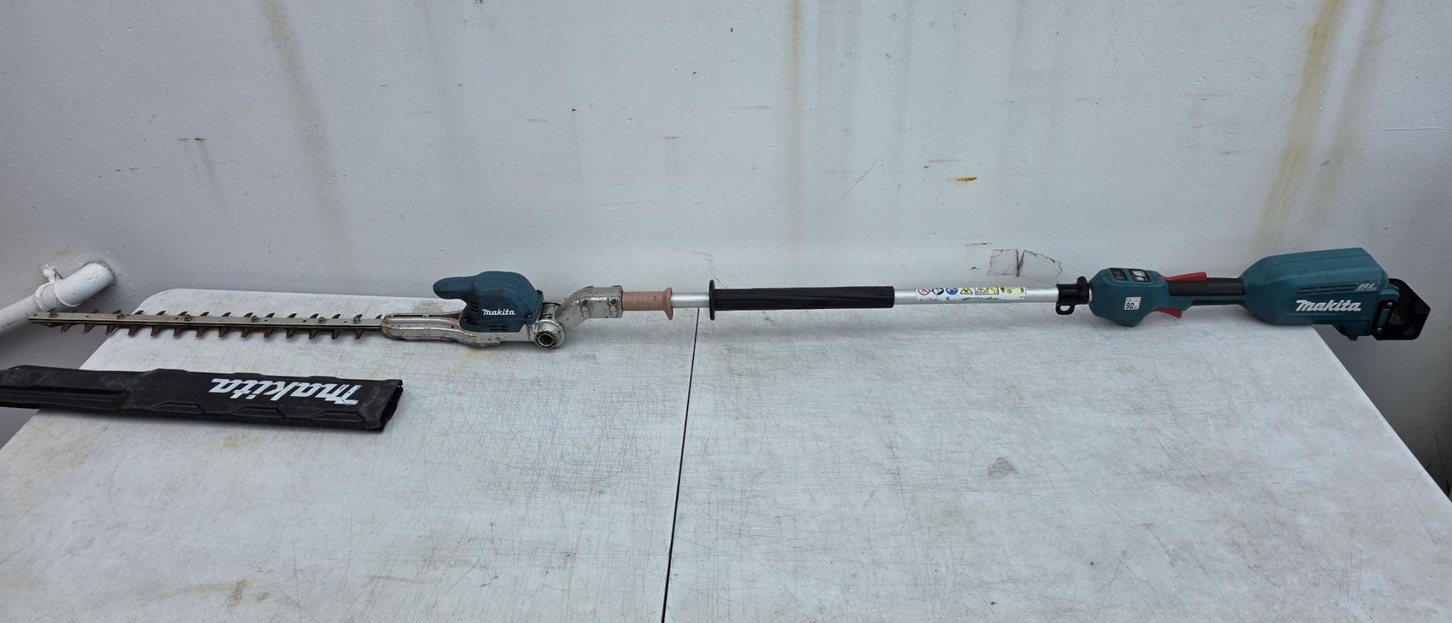 Makita 18V Pole Hedge Trimmer Skin Only Ex Demo