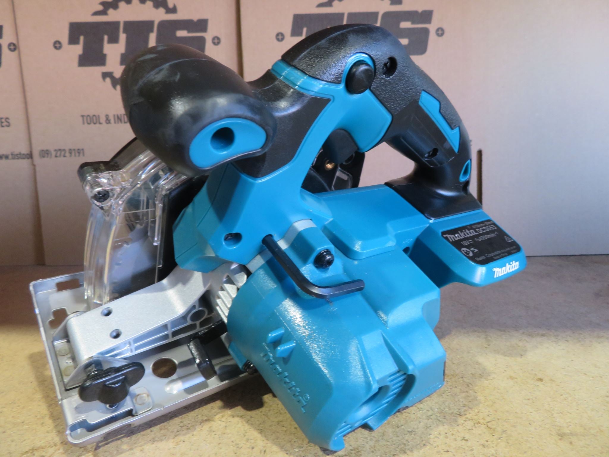 MAKITA EX DEMO 18V LXT BL METAL CUTTER 150mm